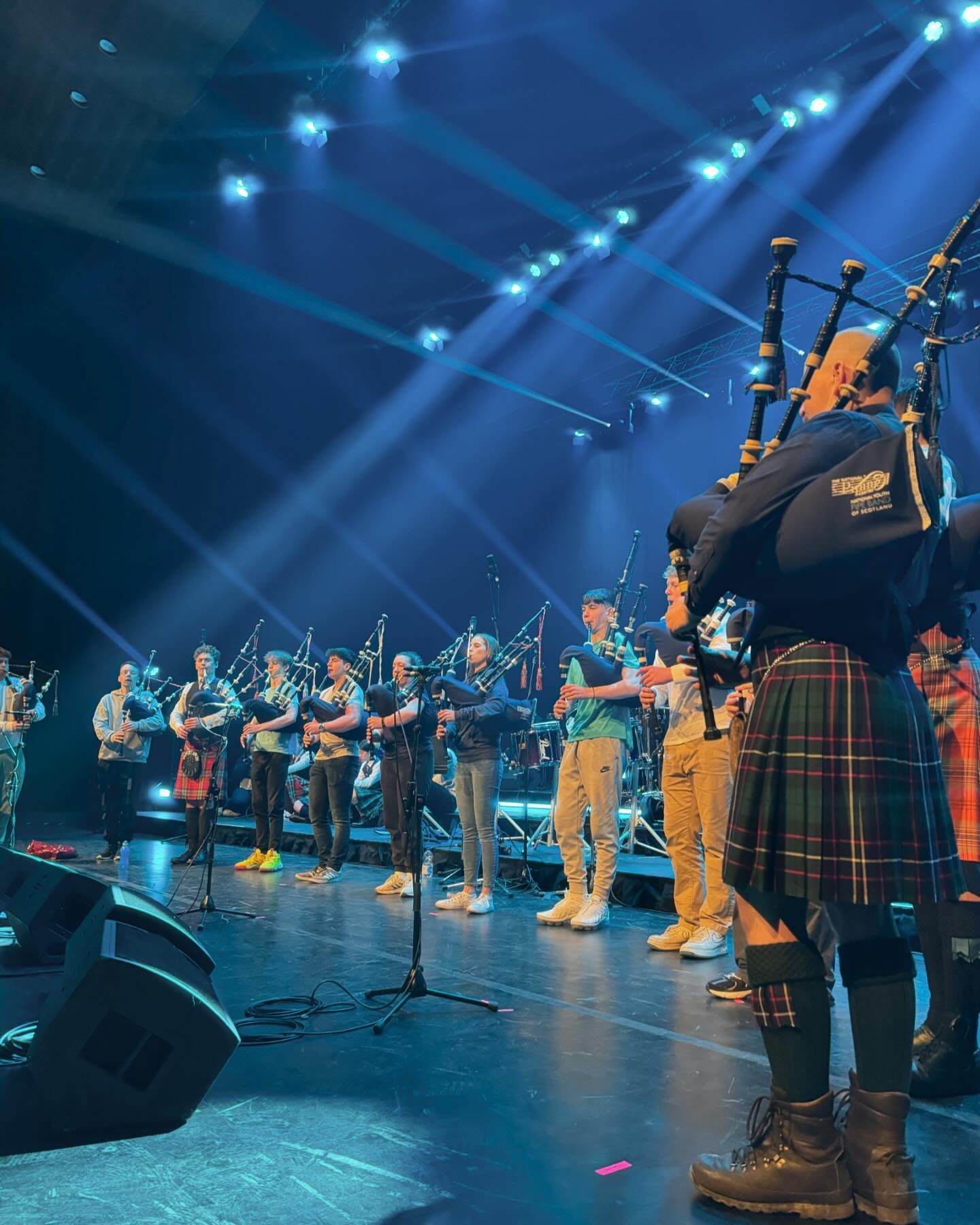 We can&rsquo;t wait to show you all what our 3 bands have been up to this year in our 2024 Imbrechd concert in Perth Concert Hall tonight 🥁
#nypbos #nypbs #nationalyouthpipebandofscotland #perthconcerthall #bagpipes #pipeband #drumming #drums #imbre