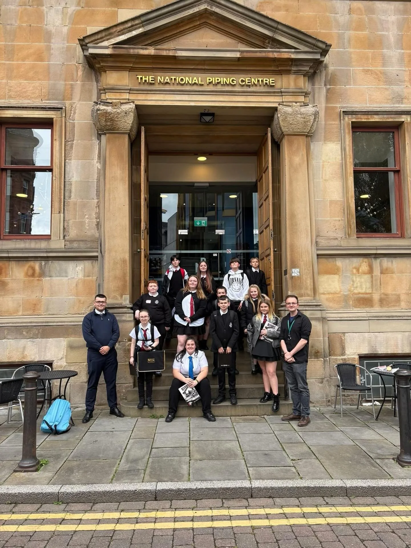 We were delighted to welcome the talented young pipers and drummers of Castlemilk High School! 🎶🥁
It was an incredible day of music-making, workshops, and playing on their brand-new Andante drums. 🥳
Their new bagpipes are on the way&mdash;and we c
