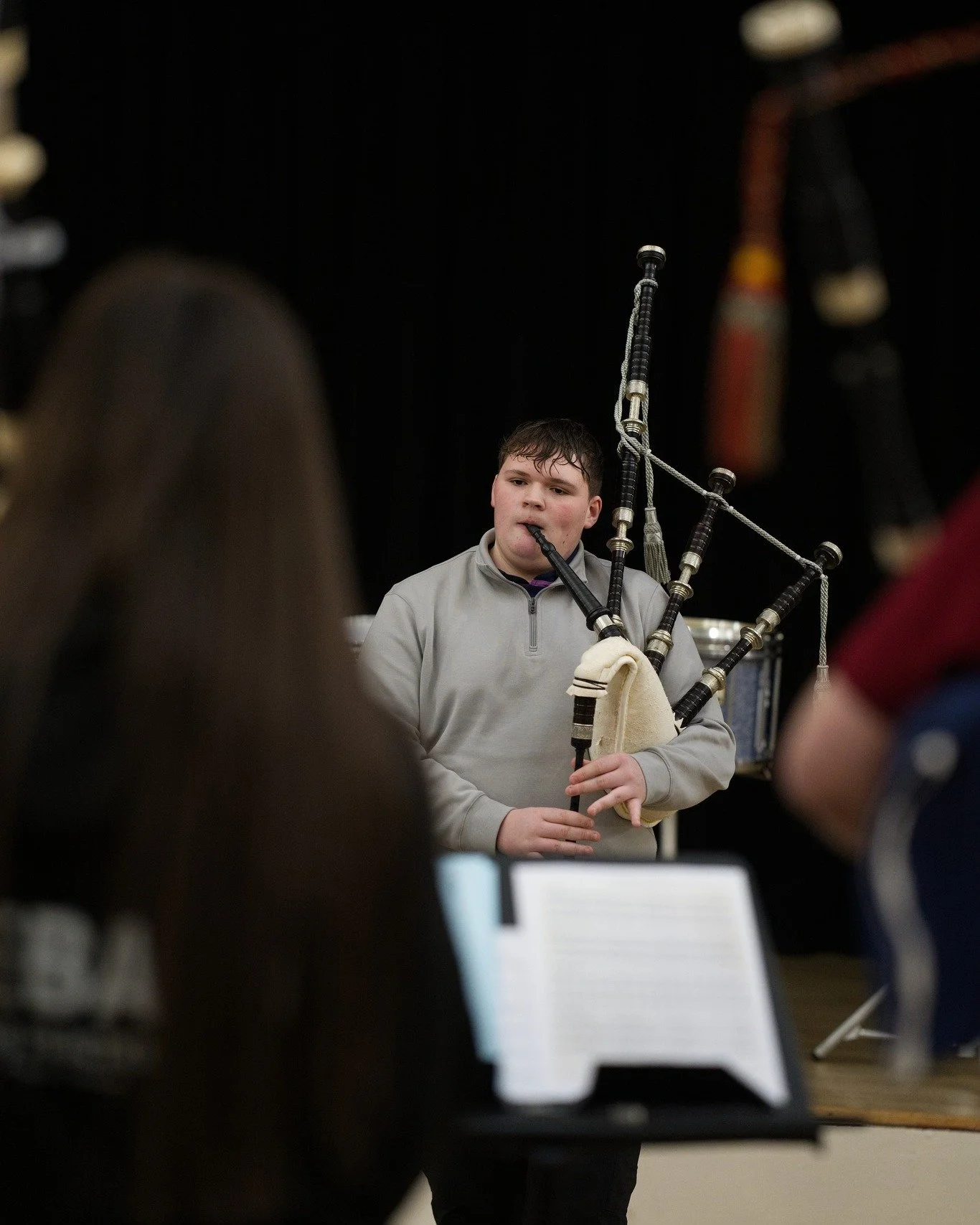 At rehearsals with the NYPBS, we hand the reins to the members to lead sets 🎶

A chance to step into the Pipe Major role, feel the pressure and own the circle! 

Get your tickets now via the link in our bio to D&ugrave;thchas and see the best pipers