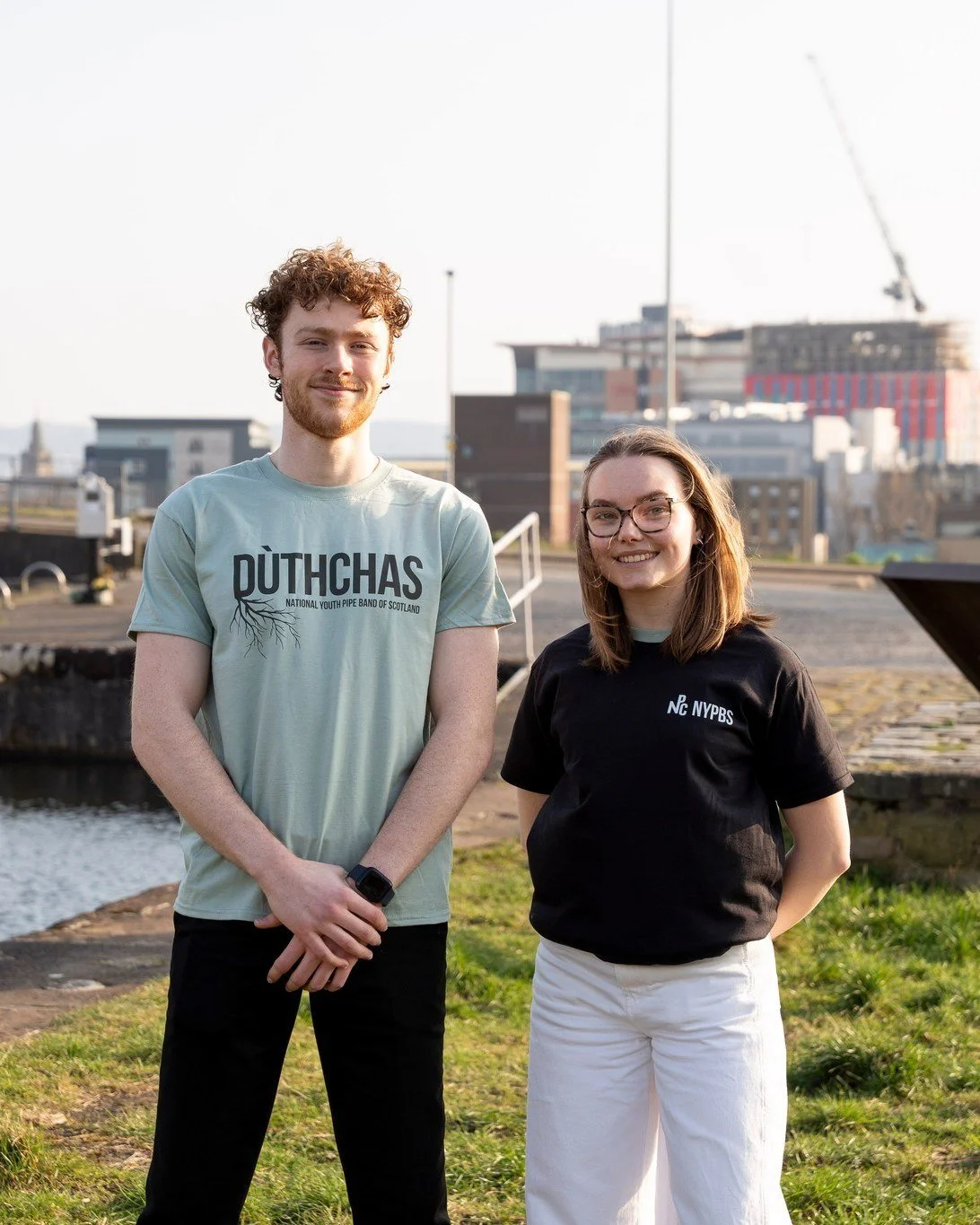 🎶 Have you got your NYPBS end-of-year concert tickets yet?
Looking for something to wear to it?

We&rsquo;ve got you covered! 👕
Grab your D&ugrave;thchas T‑shirt before the big day and show your support in style!

Get yours now via the link in our 