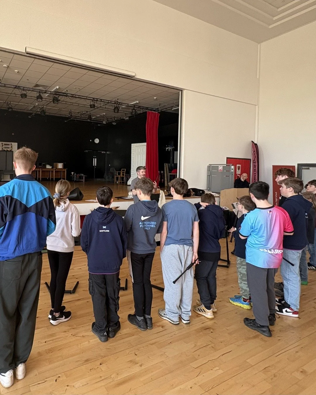 Thanks to all of the young pipers and drummers who joined David Shedden and the NYPBS team for the &lsquo;Four Corners&rsquo; outreach at Berwickshire High this weekend. 

36 wonderful young pipers and drummers of all abilities came together to make 