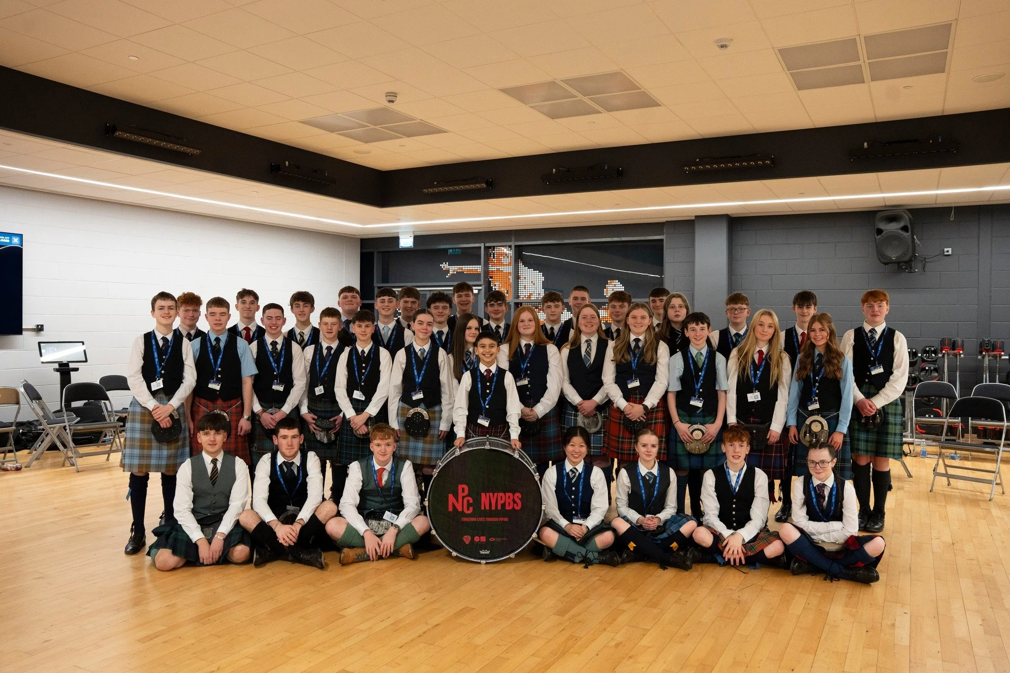 It&rsquo;s April&hellip; which means it&rsquo;s D&ugrave;thchas month! 🎉

Here&rsquo;s the last time the band were all together, joining the brilliant @skerryvore  on stage at @celtic_connections! 🔥

We're excited to get the band back together on s