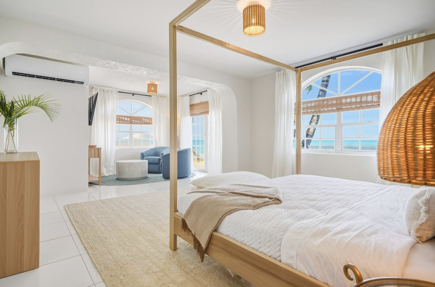 Beach House Downstairs | Nassau, Bahamas