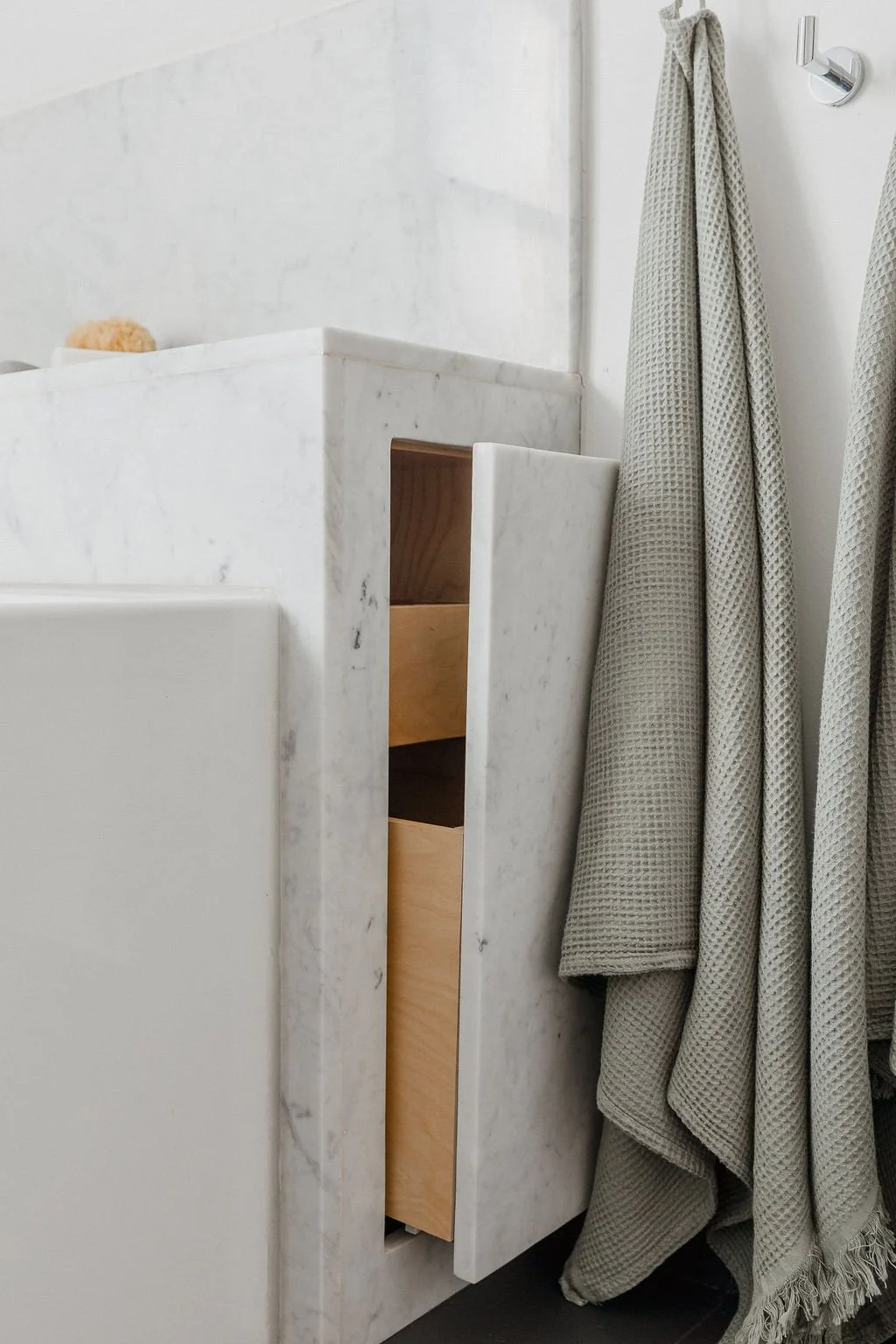 18_Ottawainteriordesign_hintonburg_diningroomdesign.jpg