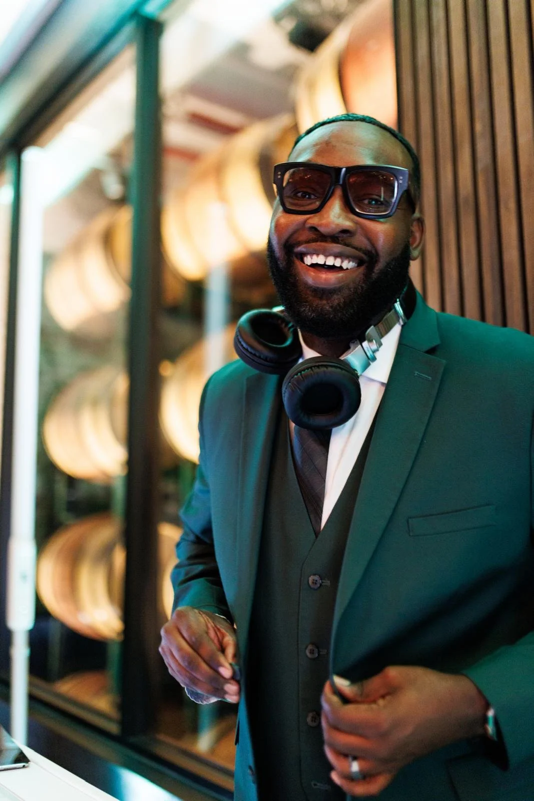 “NYC Wedding DJ & MC DJ Jon Blak providing professional DJ services in New York for weddings, corporate events, and sports events.”