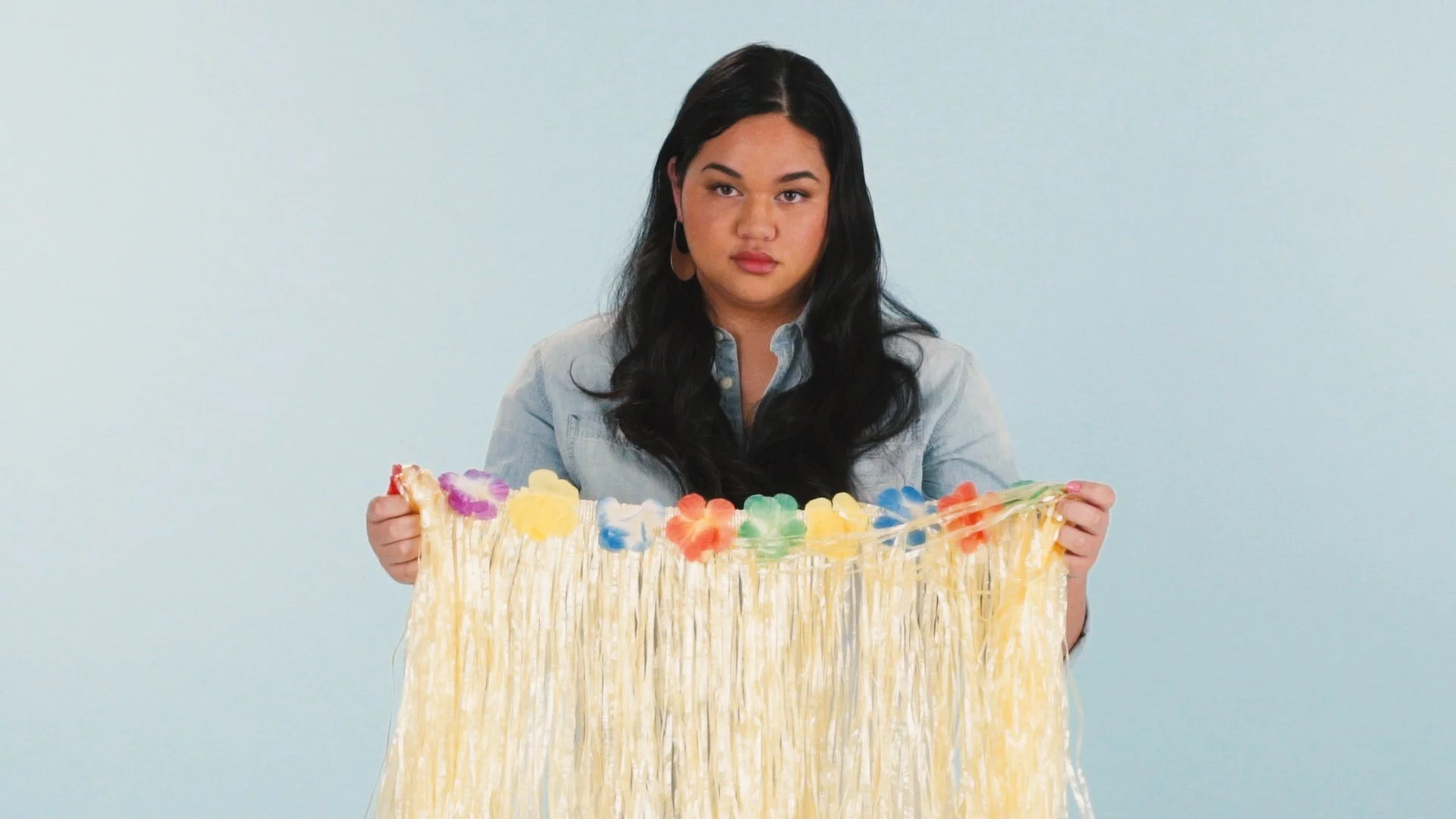 This Week in Native American News (10/27/17): Makeup, Bulletin Boards, and Costumes