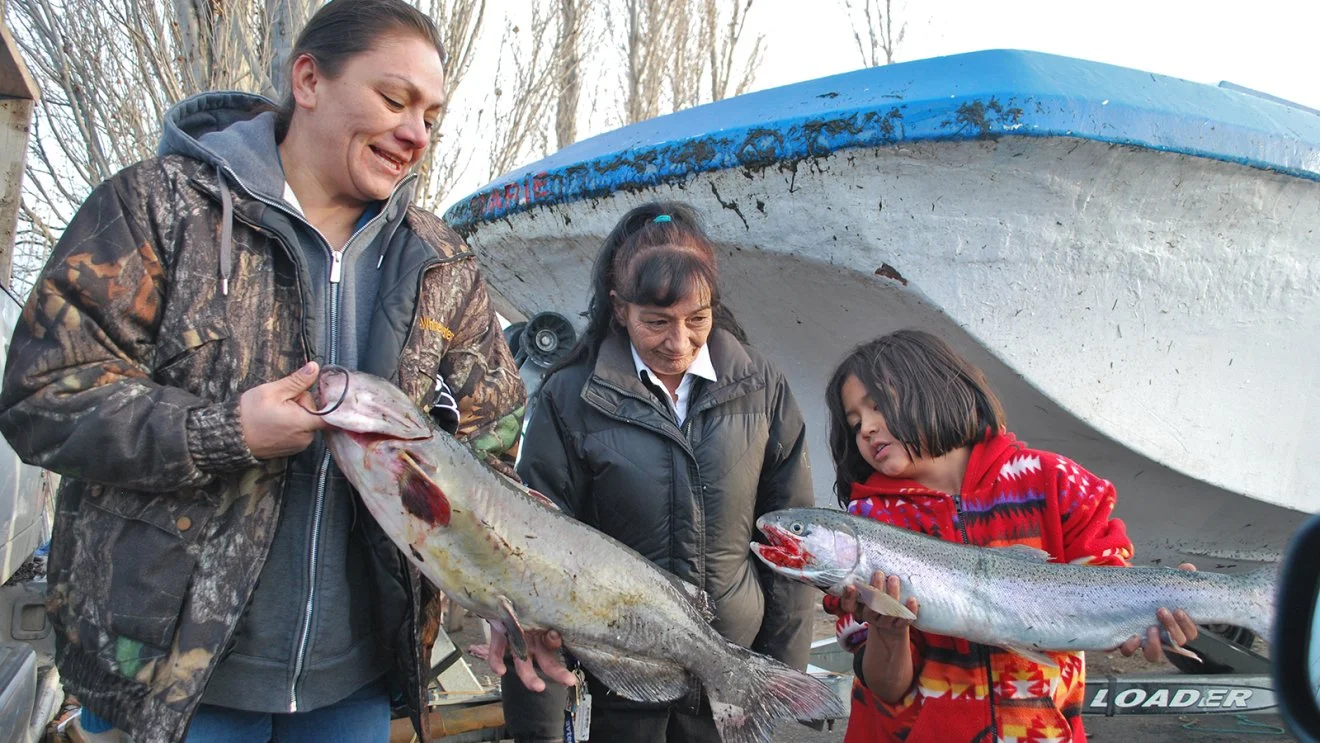 This Week in Native American News (4/7/17): salmon, tattoos, and indigemojis