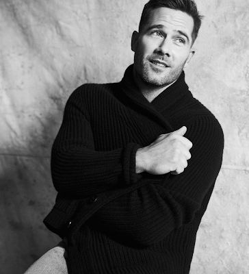 Luke Macfarlane 06.png