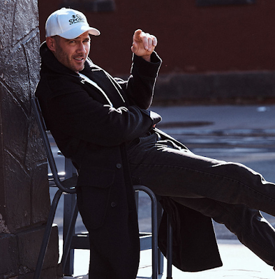 Luke Macfarlane 20.png