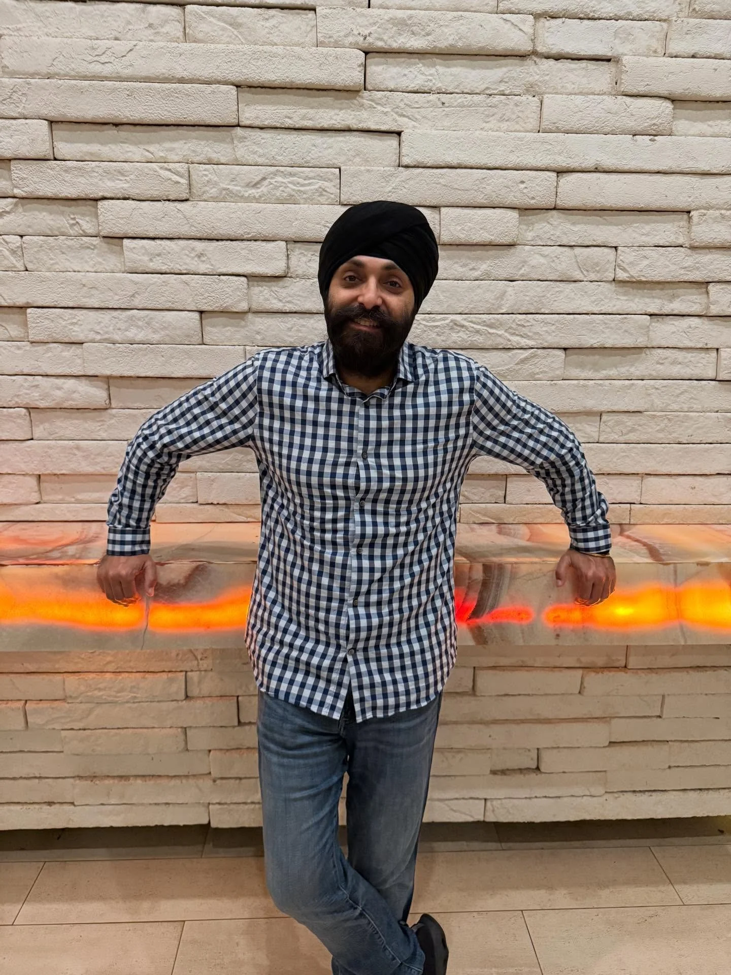 GALLANT in Mexico 🇲🇽 
#gallant #punjabisong #punjabihiphop #punjabi #desihiphop