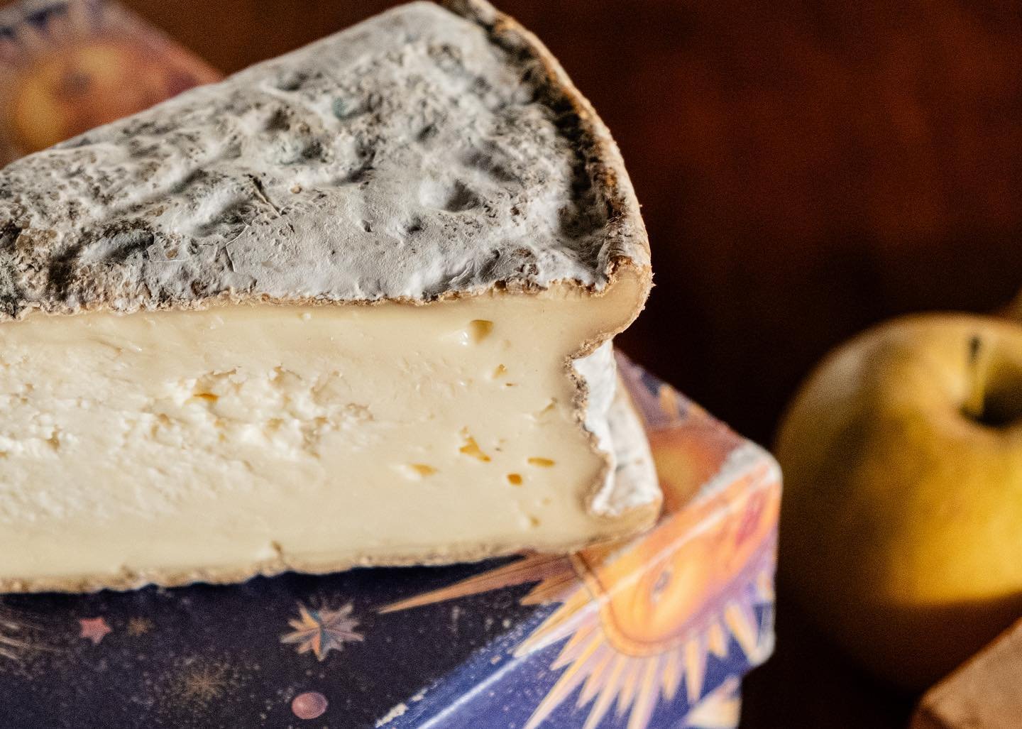 👏Please give a warm welcome to the newest cheese to our blue label collection: Caspian!

Caspian is a Jasper Hill Farm original with its stylistic roots in the French region of Savoie. This cheese takes its name from Lake Caspian&mdash;Greensboro&rs