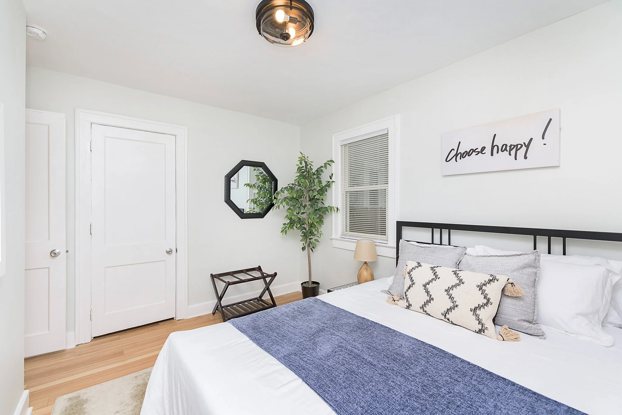 23_Bedroom 2.jpg