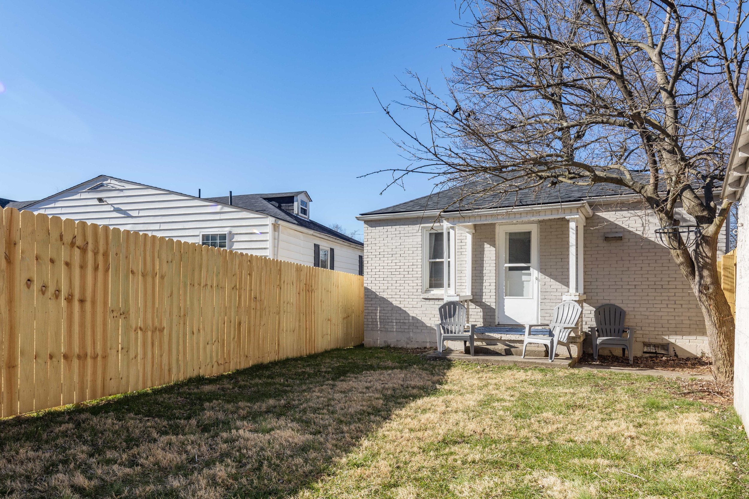 521 Addison (19 of 19).jpg