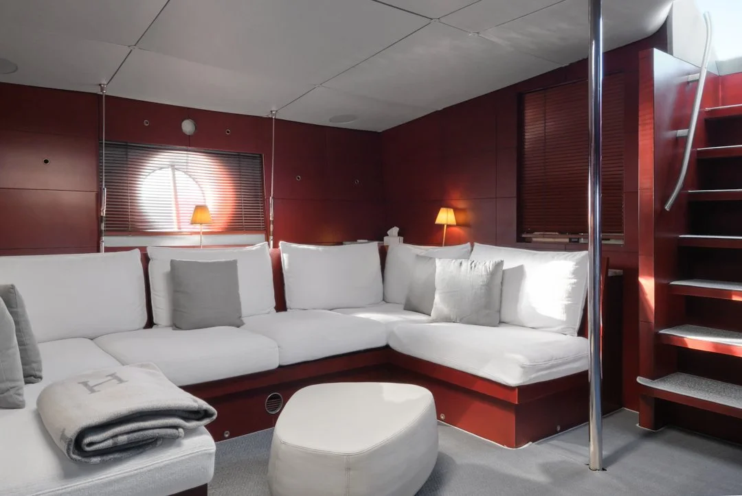 built by Tencara - interior by Philippe Starck - S/Y Virtuelle