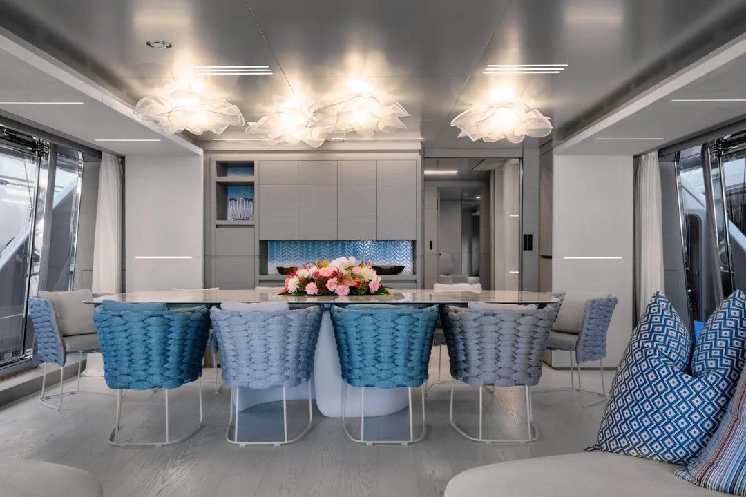 Custom Line Navetta 37 - Sokny