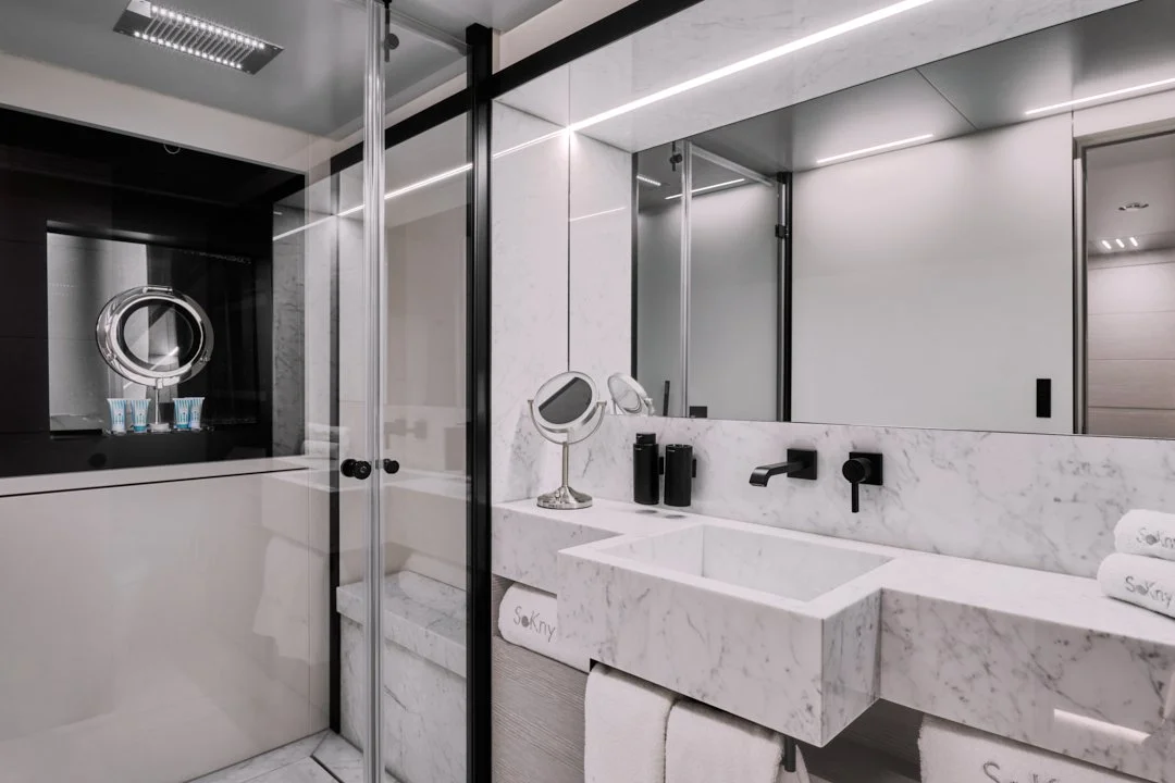 Custom Line Navetta 37 - Sokny