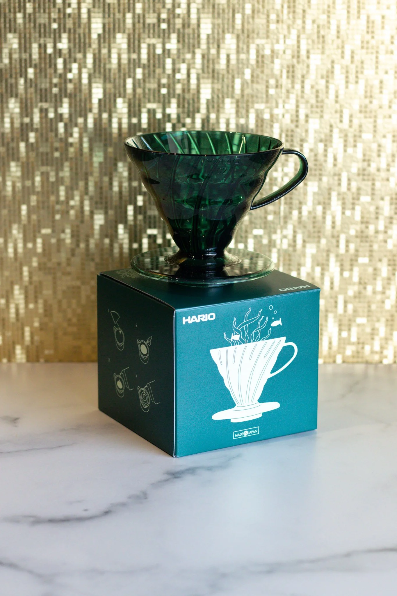Specialty coffee lover gift guide what to buy for a coffee person deep sea green plastic Hario V60 list by bonlife coffee roasters.