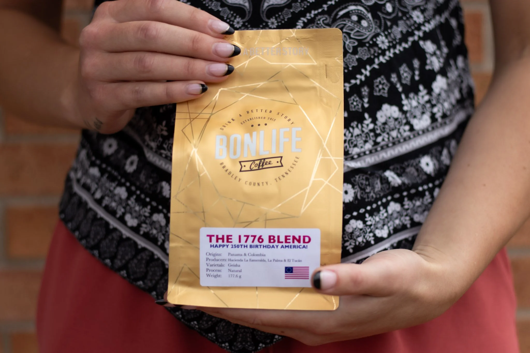Hacienda la Esmerelda special geisha natural coffee America 250 blend by award winning BonLife Coffee Roasters.