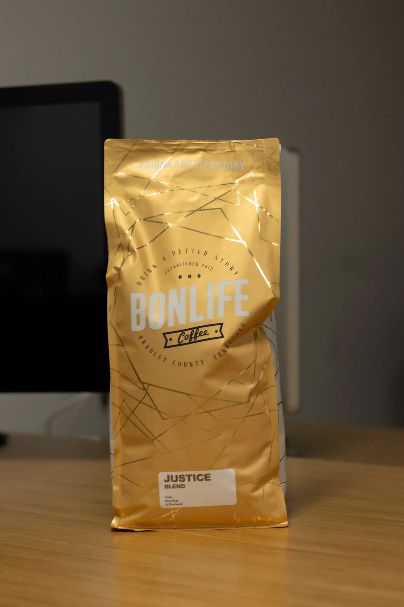 Specialty coffee subscriptions for the office business wholesale best bulk coffees by BonLife Coffee Roasters.