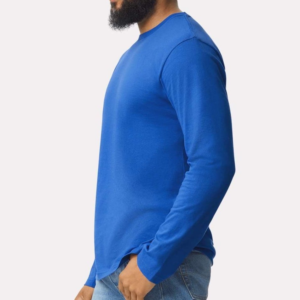 Gildan_64400_Royal_Side_High_Model.jpg