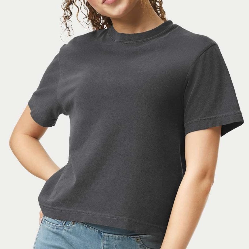 Comfort_Colors_3023CL_Pepper_Front_High_Model.jpg
