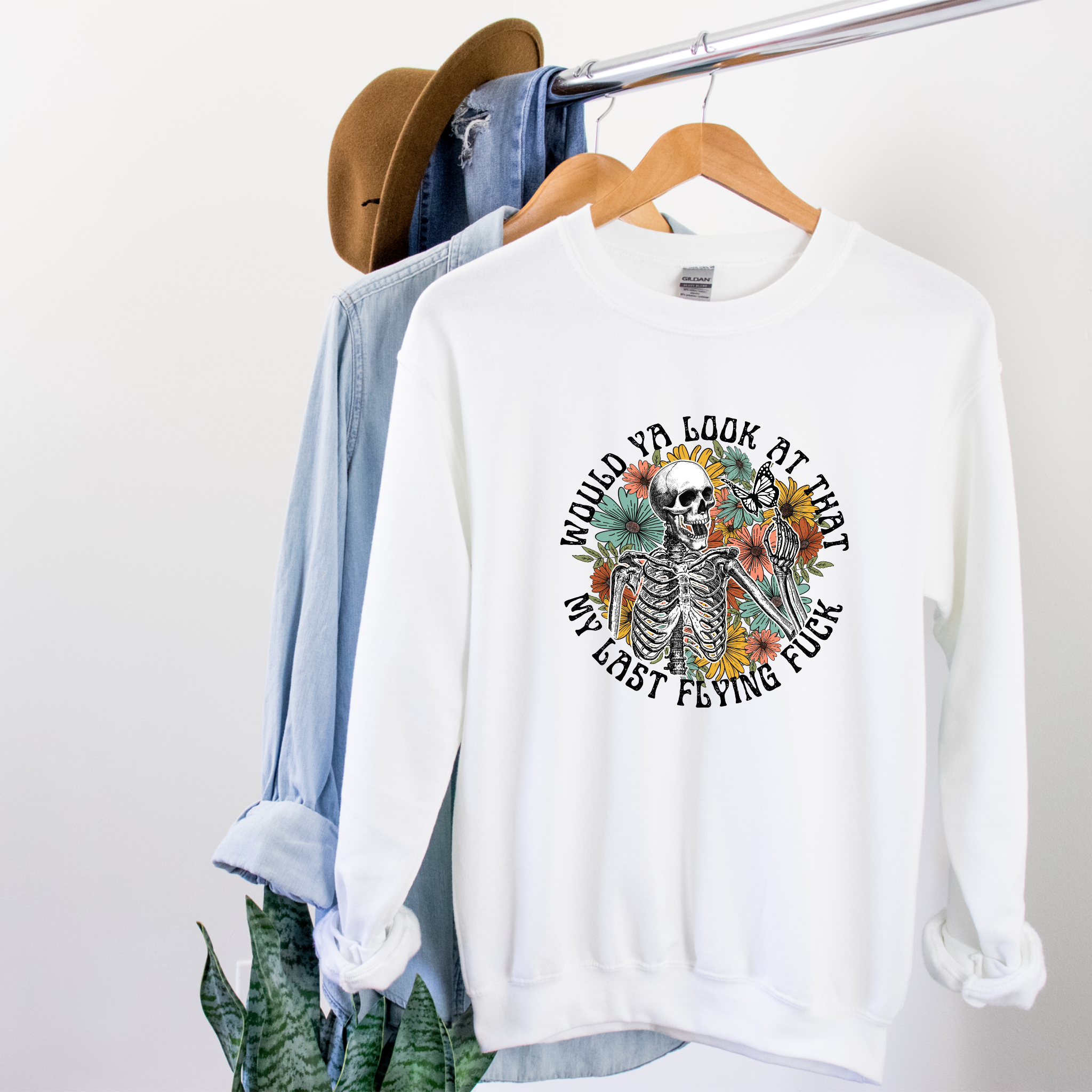 would you look at that white crewneck.png