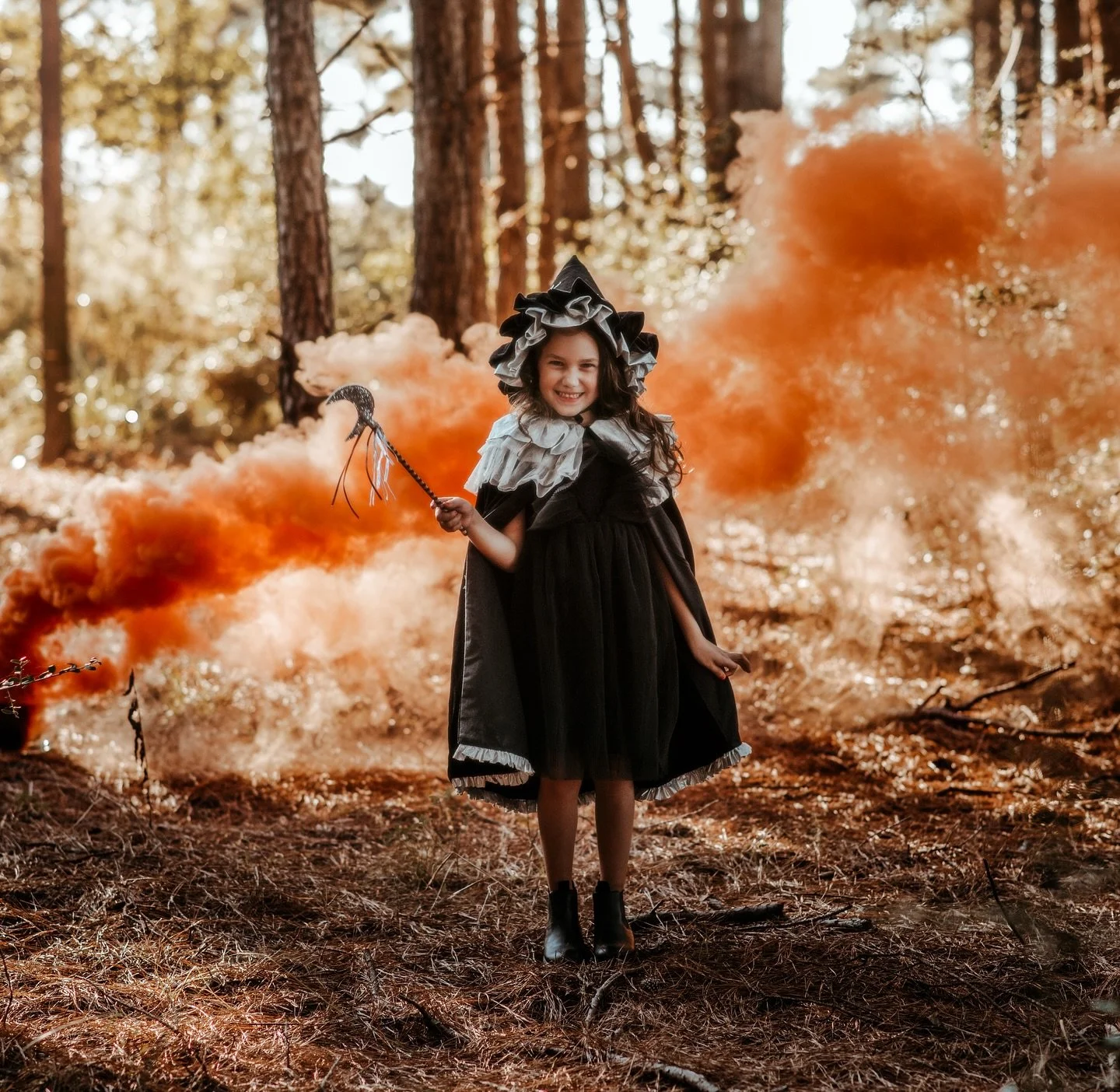 10 years of cakes for my most beautiful creation. Happy Birthday, Violet 🖤🧡 (and Happy Halloween!!!)