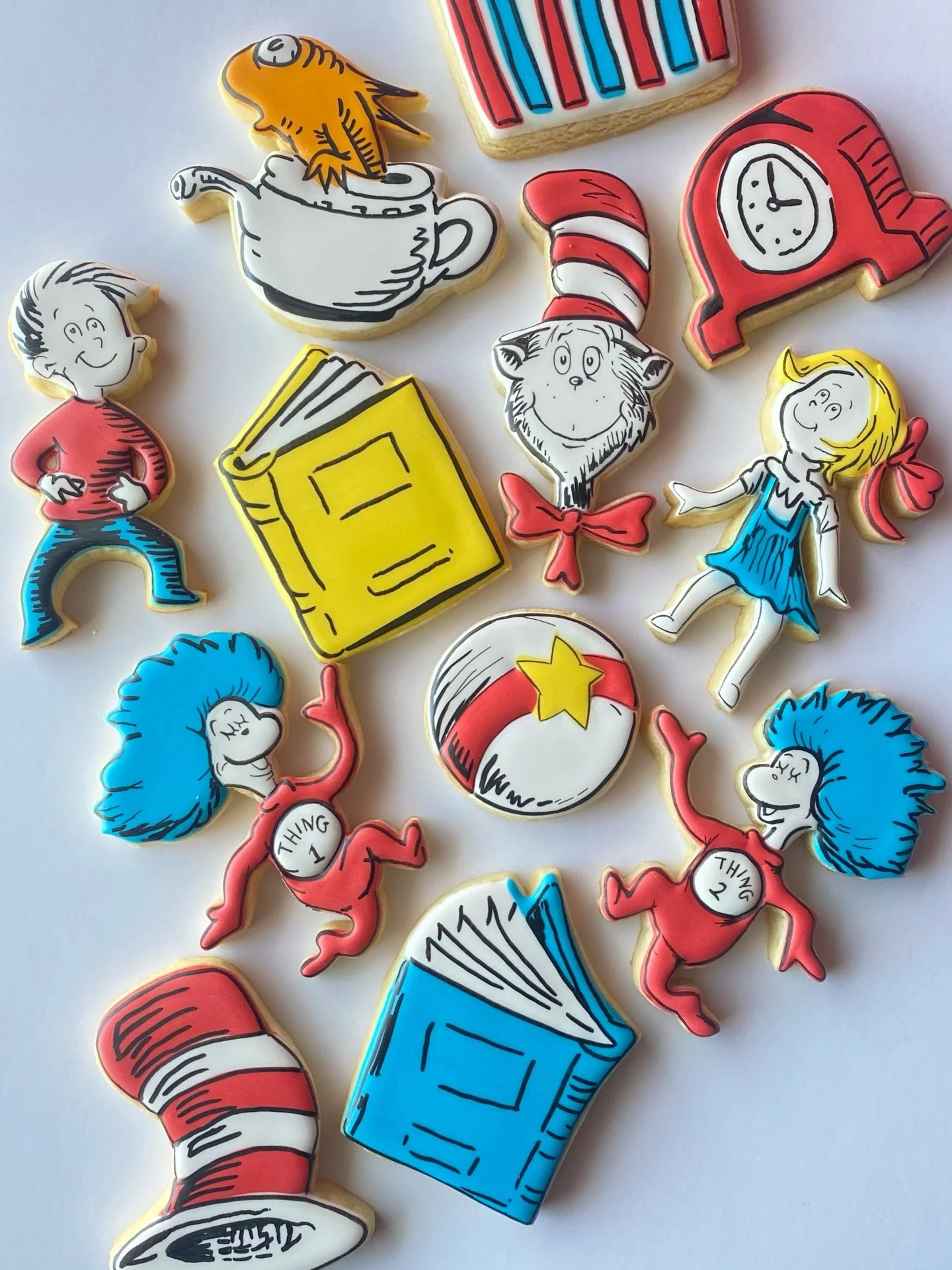 Happy Birthday, Dr. Seuss!

#houstonbakery #houstoncookies #drseuss #catinthehatcookies #decoratedsugarcookie
