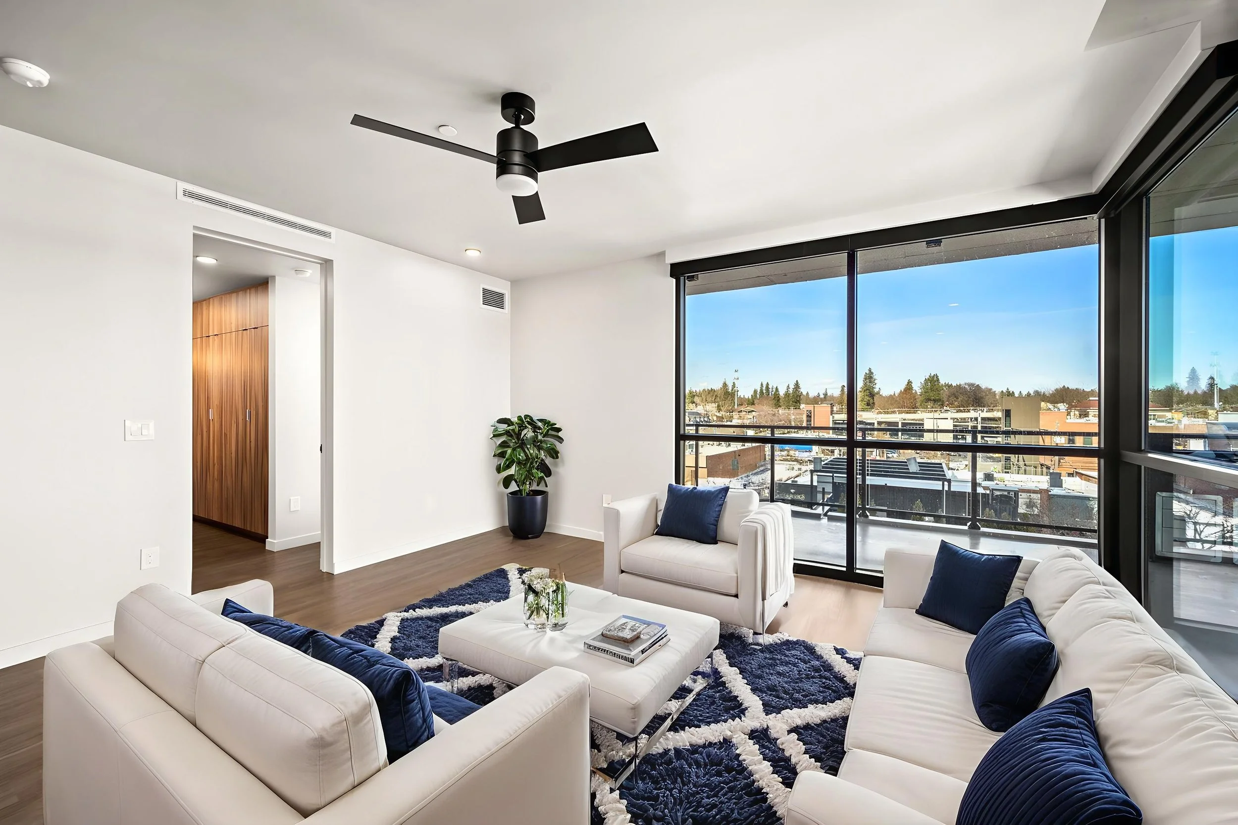 32-print-DSC_4210 virtually staged.jpeg