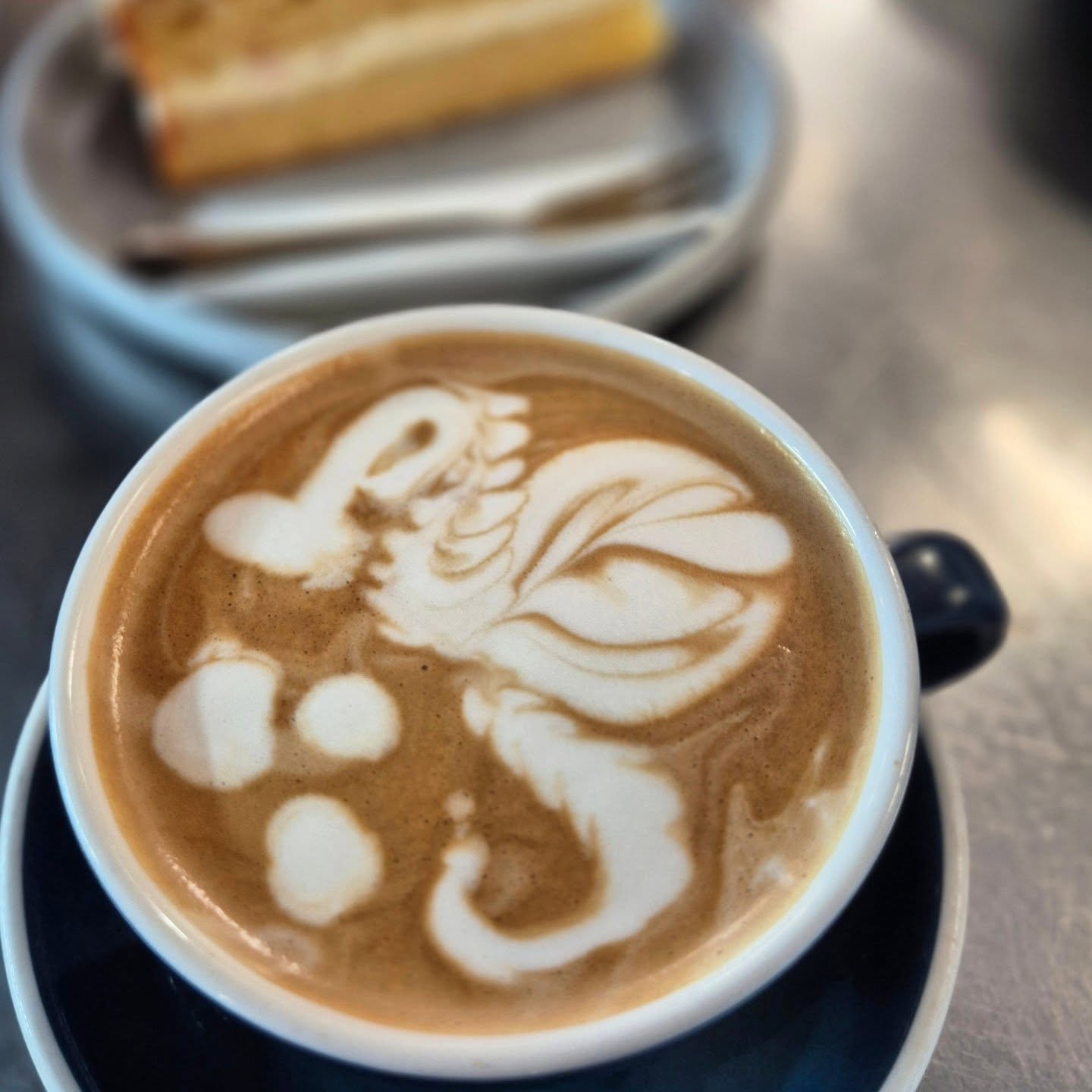Open from 8am, 5 days a week ☕️

Coffee, cake, cabinet and menu food, plus service with a smile 🥰🥰

#coffee #cafe #hamilton