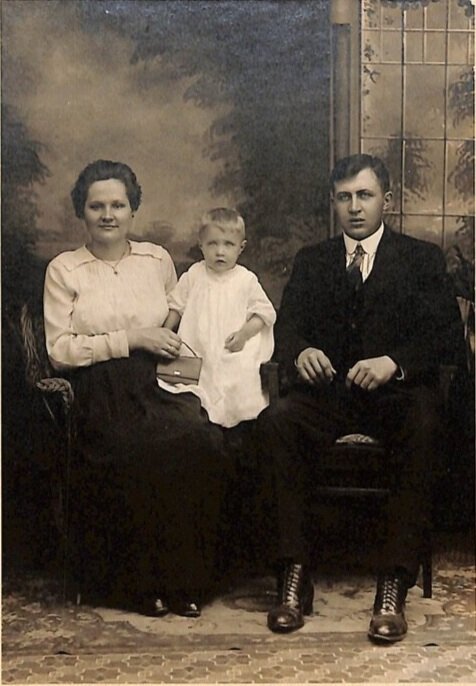 Gisella, Frank Jr., Frank Sr.