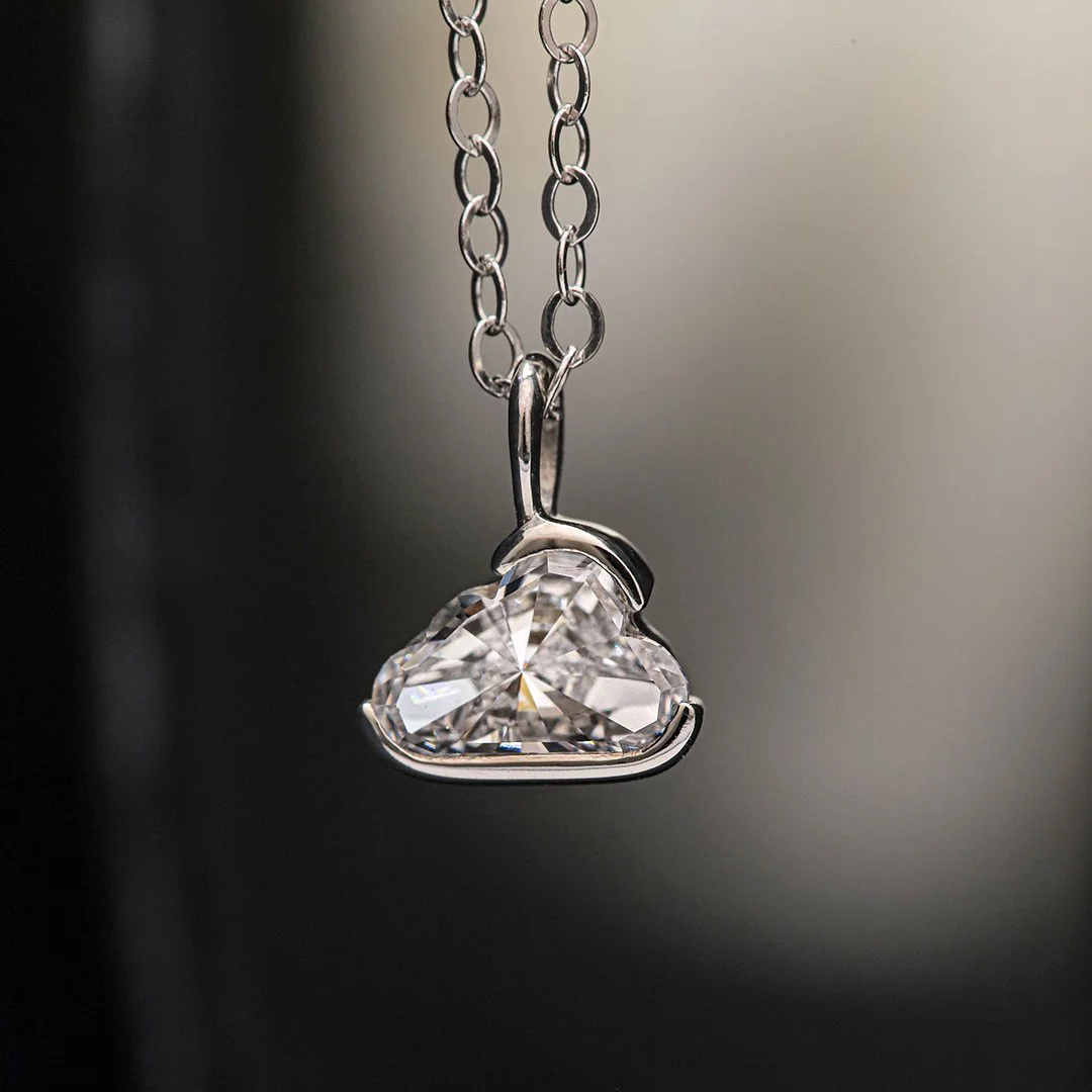 Collar de oro blanco 14K diamantes lab nube - TUGARIM