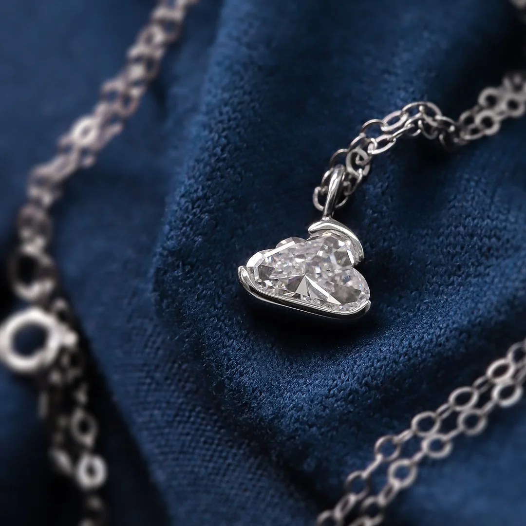 Collar de oro blanco 14K diamantes lab nube - TUGARIM