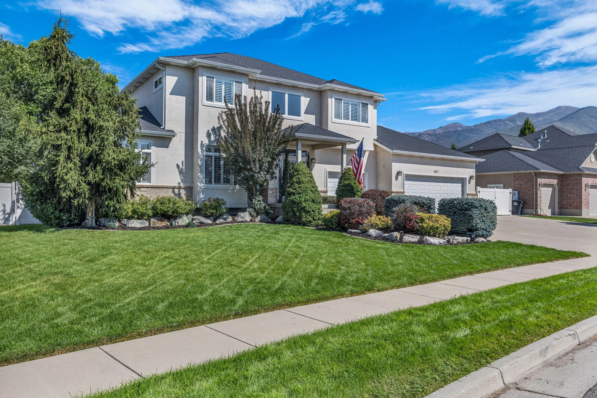 4-web-or-mls-557-warm-springs-dr.jpg