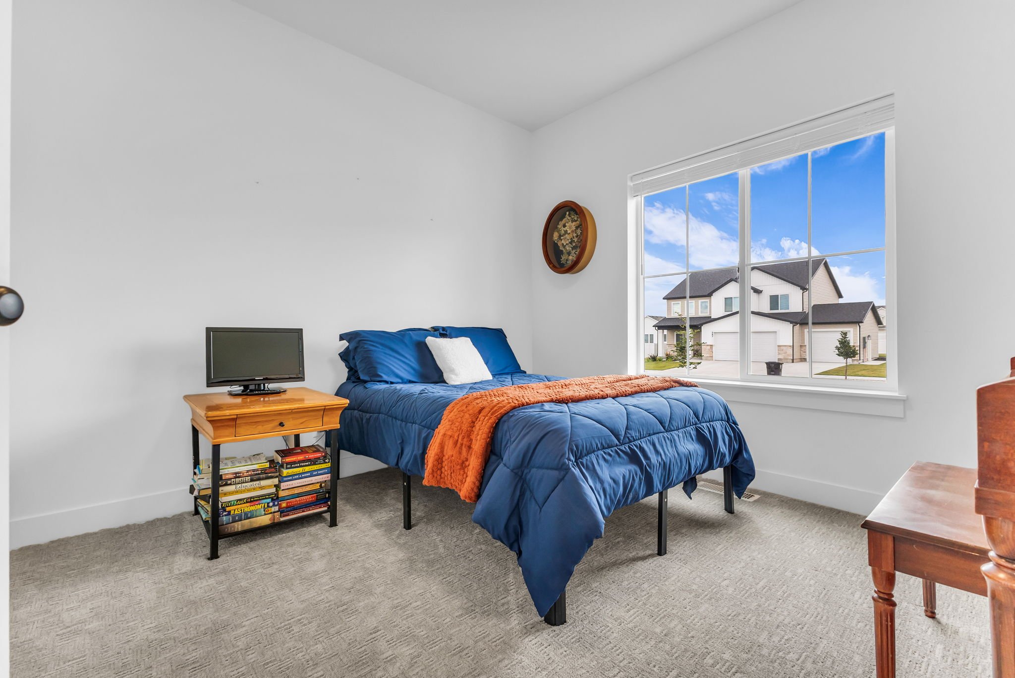 25-web-or-mls-236-w-470-n.jpg