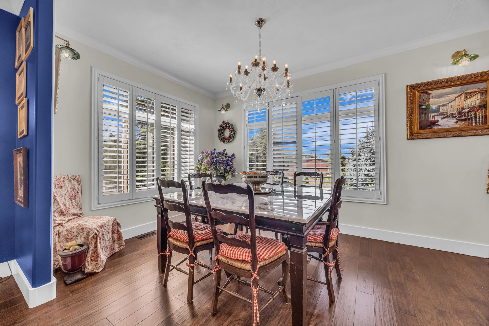 8-web-or-mls-557-warm-springs-dr.jpg