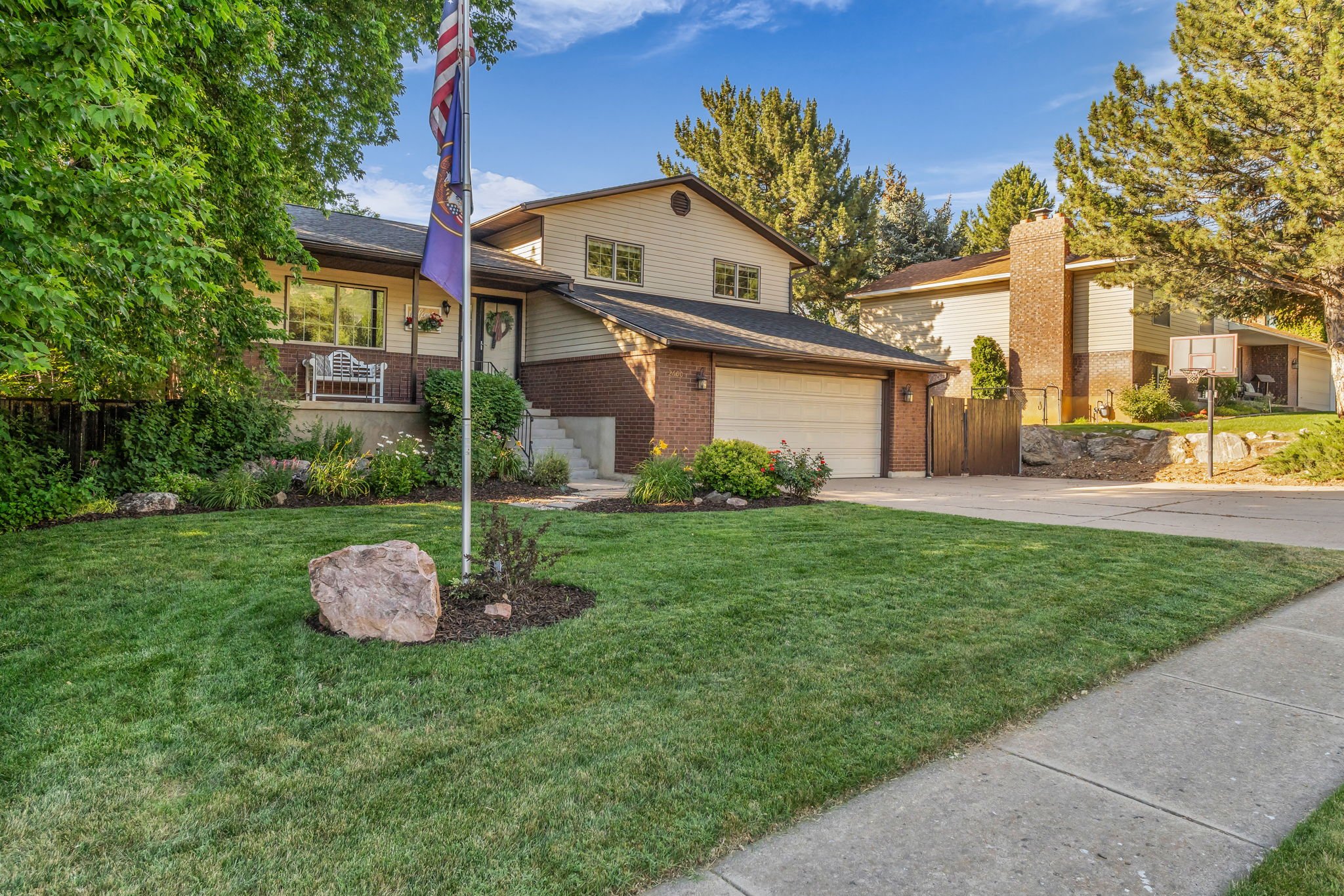 5-web-or-mls-2600-deer-run-dr.jpg