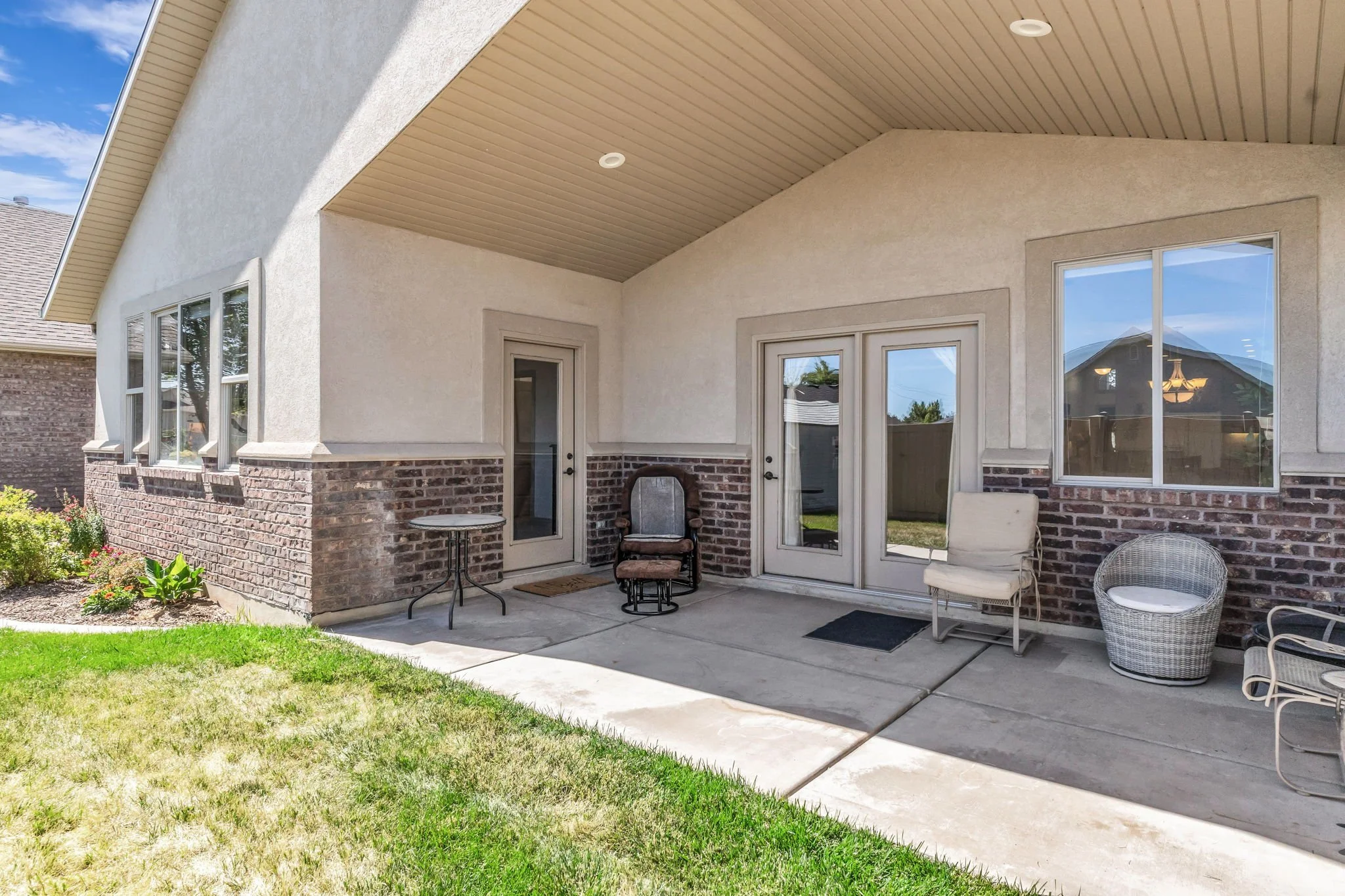 52-web-or-mls-1941-trailside-dr.jpg