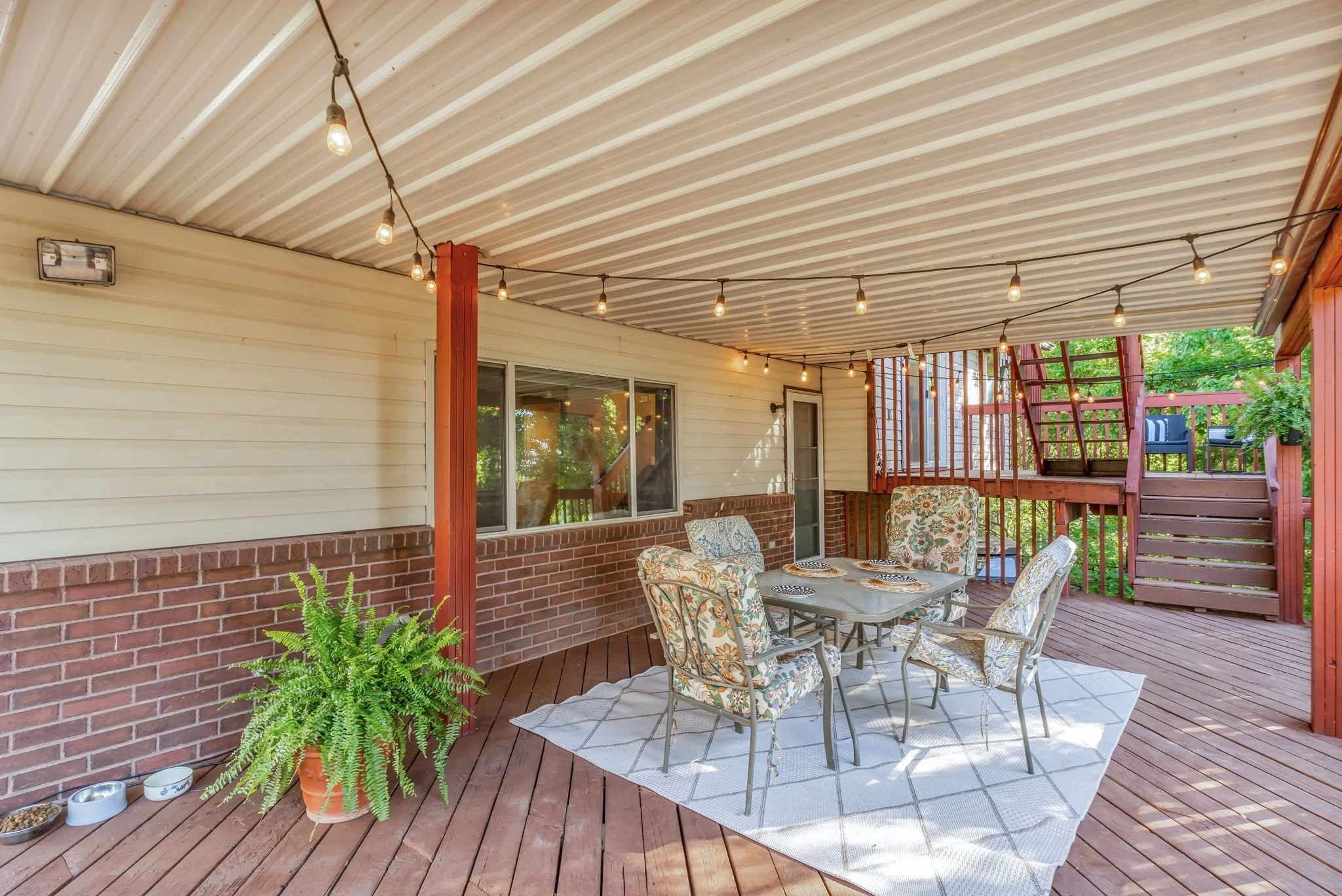 62-web-or-mls-2600-deer-run-dr.jpg