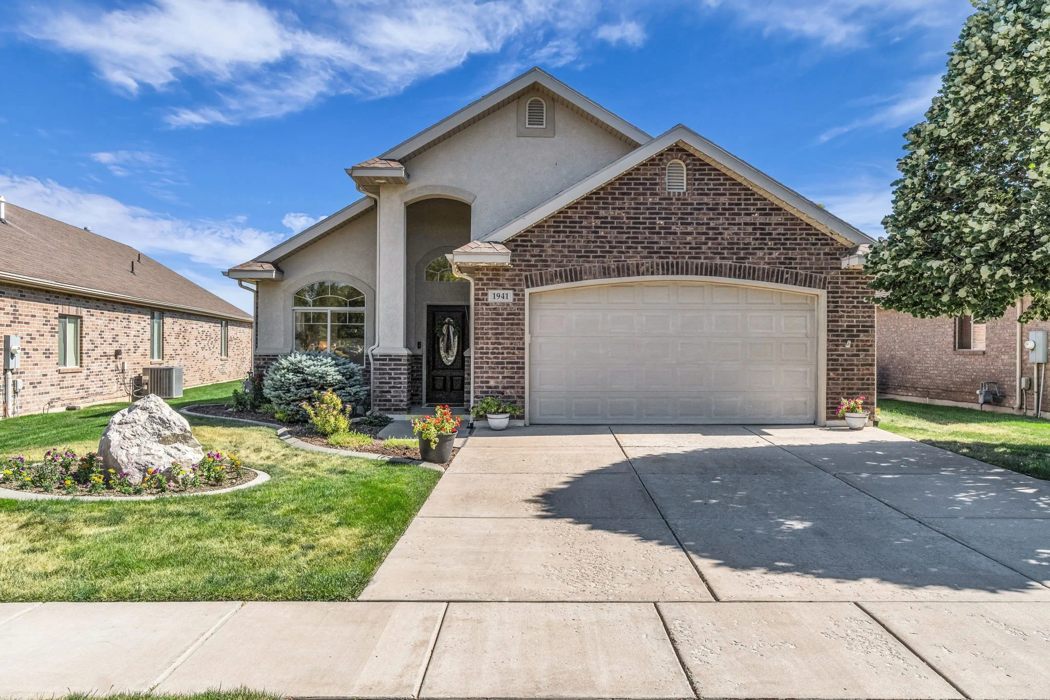 3-web-or-mls-1941-trailside-dr.jpg