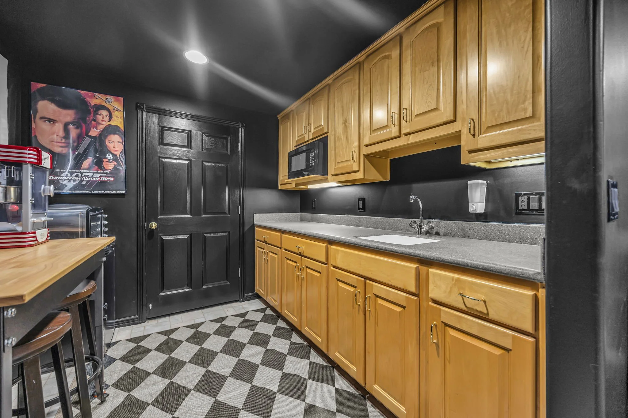 27-web-or-mls-557-warm-springs-dr.jpg