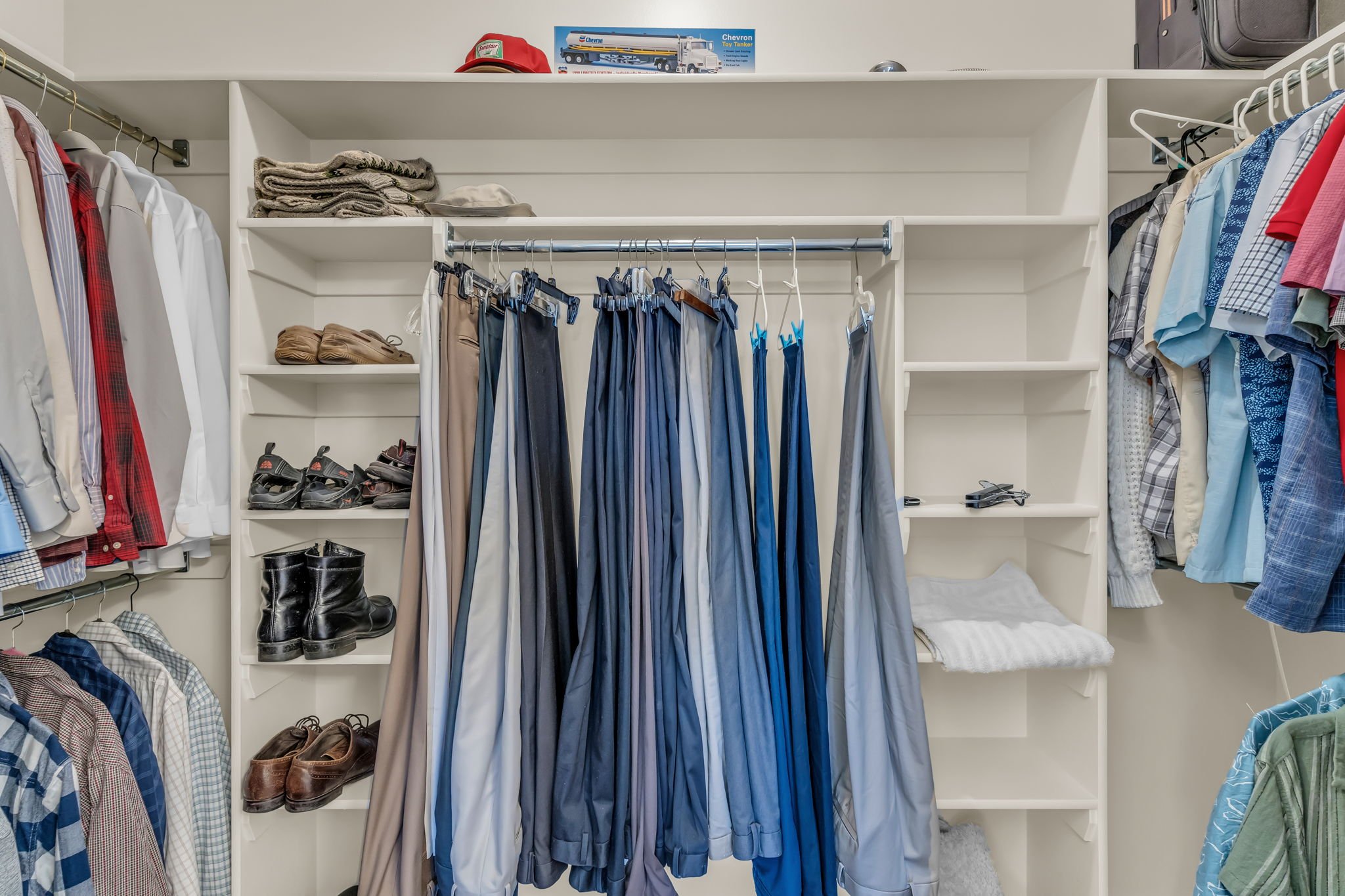 31-web-or-mls-1941-trailside-dr.jpg
