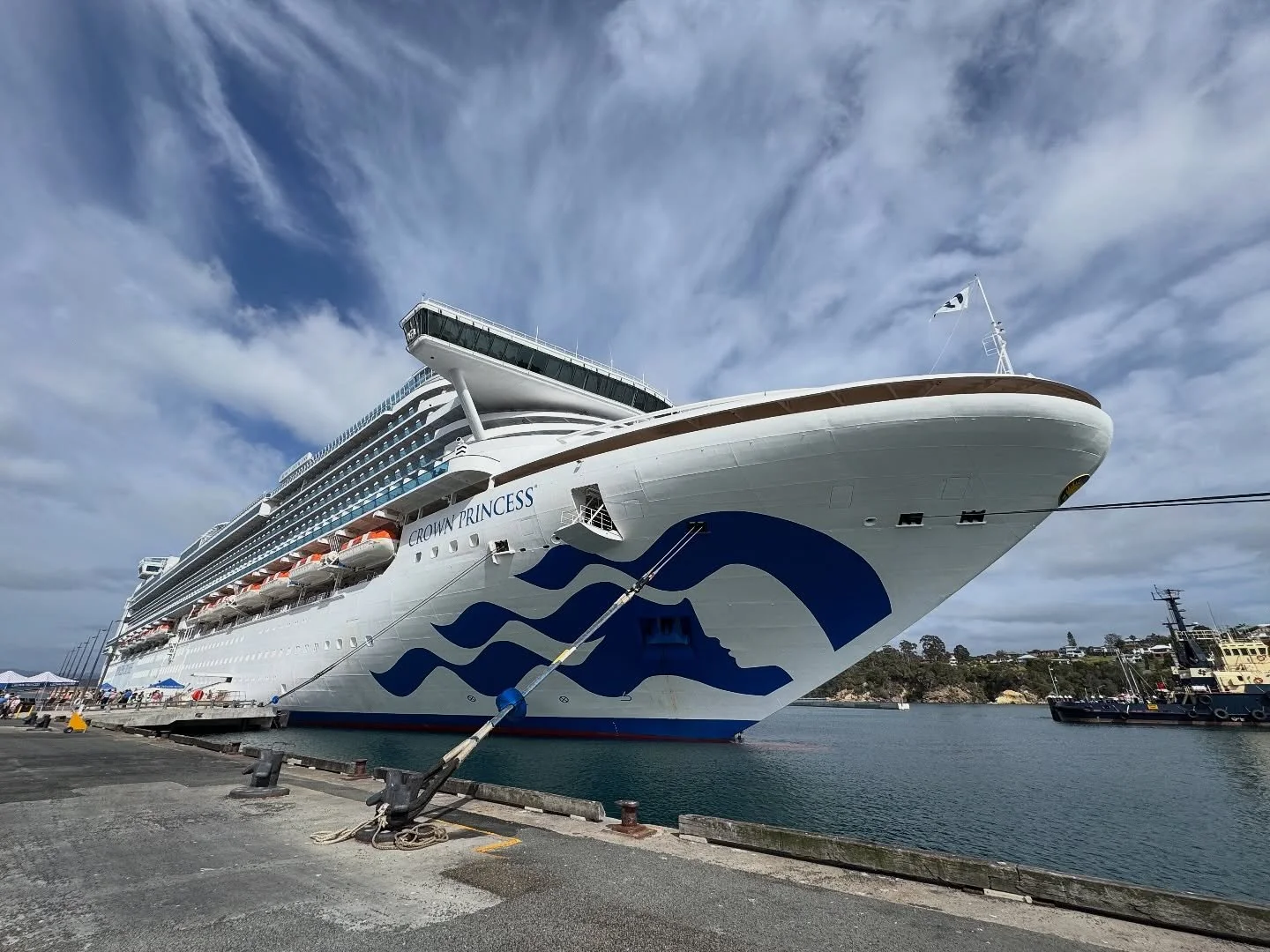 Crown Princess is objectively one of the hardest working ladies of the sea! She returned to Sydney this morning, concluding her four week long Australian circumnavigation cruise. THAT was a voyage she kicked off immediately after ending her 113 night