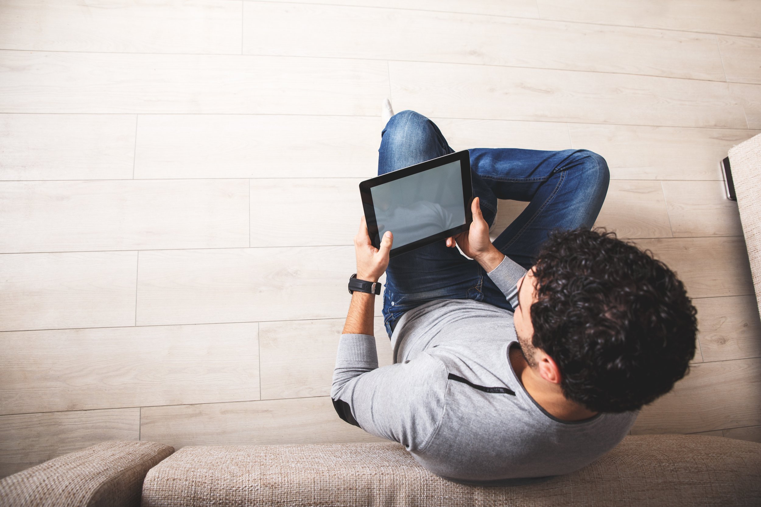 Any time and place? Digital emotional support for digital natives.