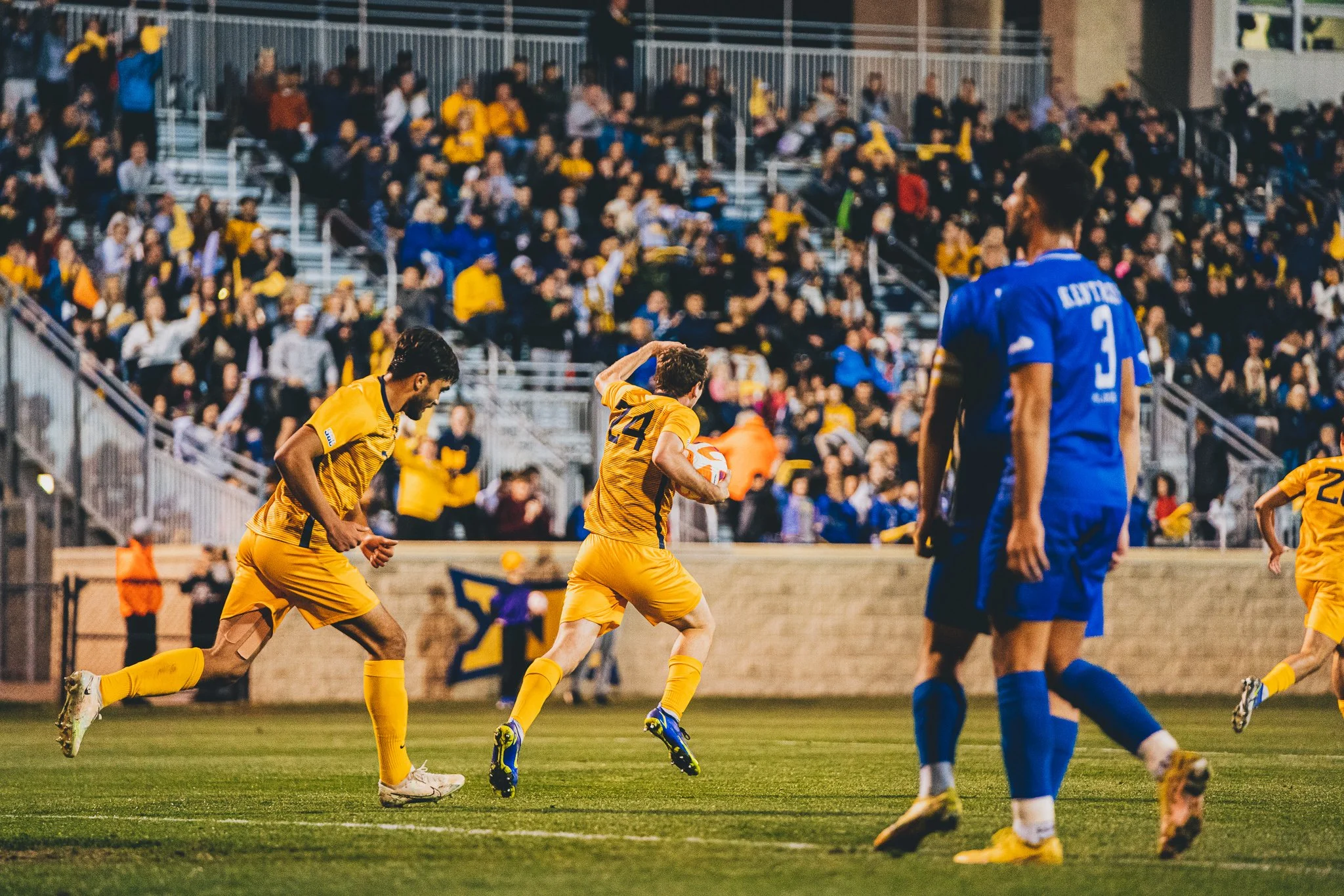 20221015_MSOC_WVUvsUK_1H_Adam_Burchell_JSR_6.jpg