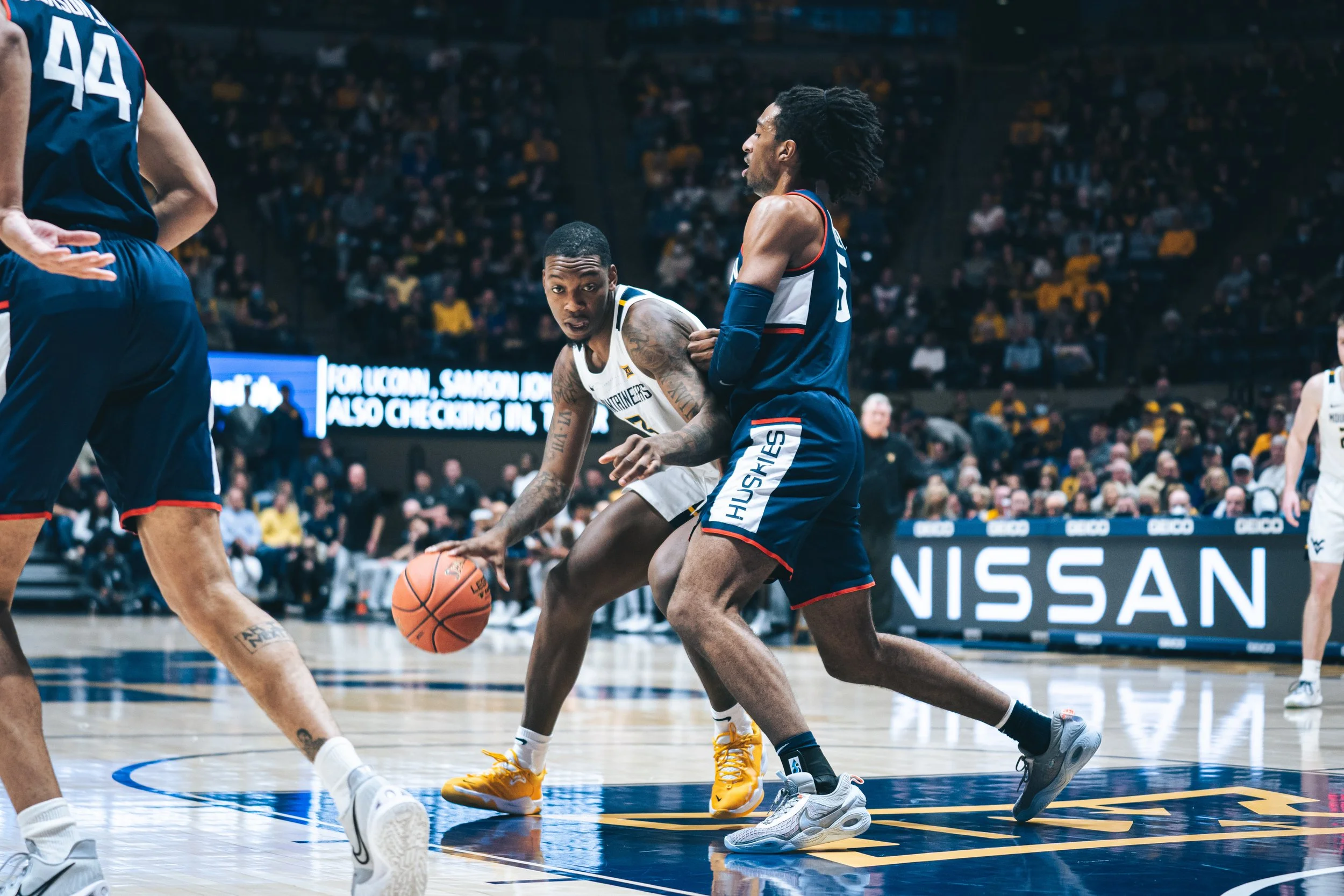 120821_WVUvsUCONN_Gabe Osabuohien 3_JSR.jpg