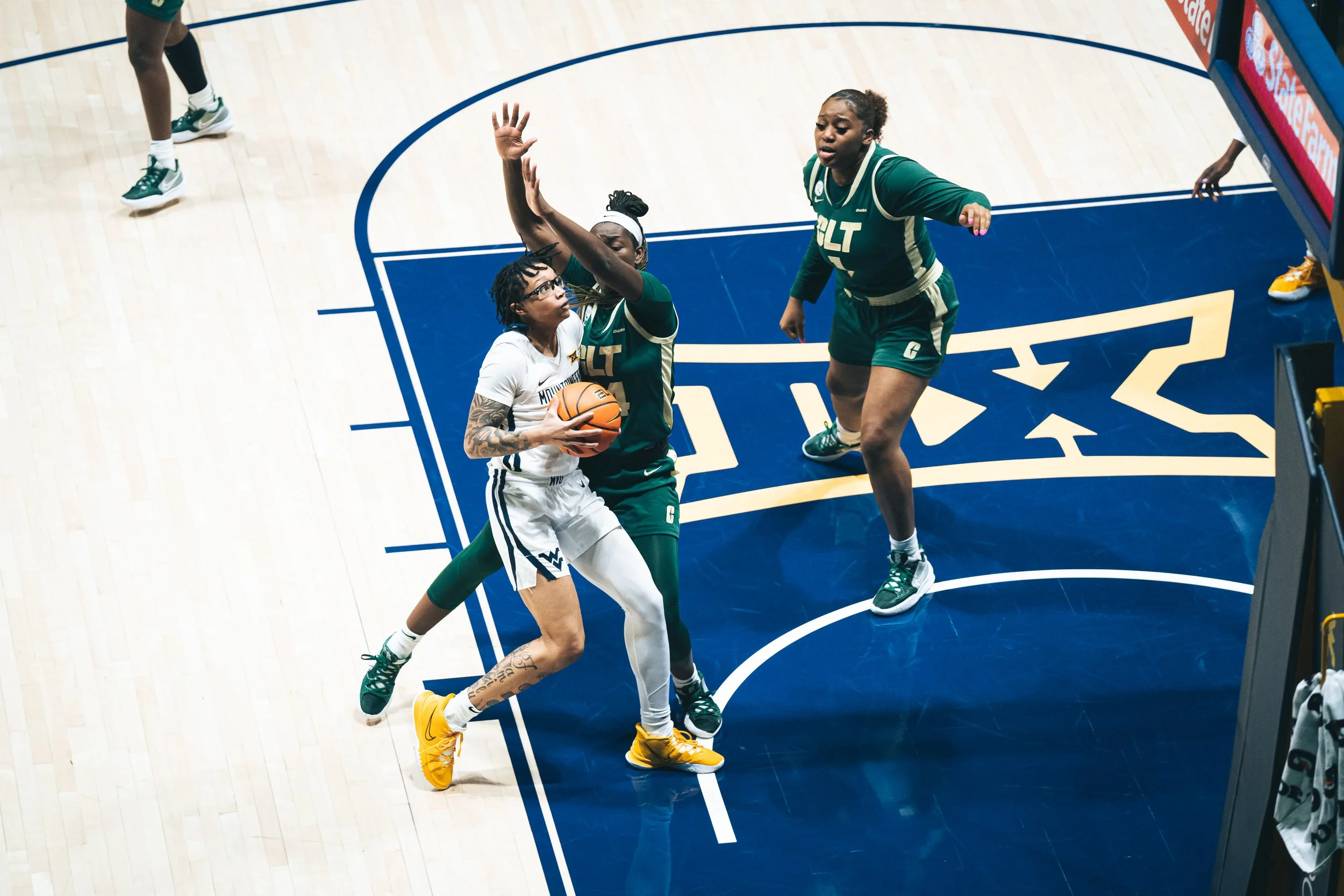 120721_WVUvsCharlotte_Ari Gray 6_JSR.jpg