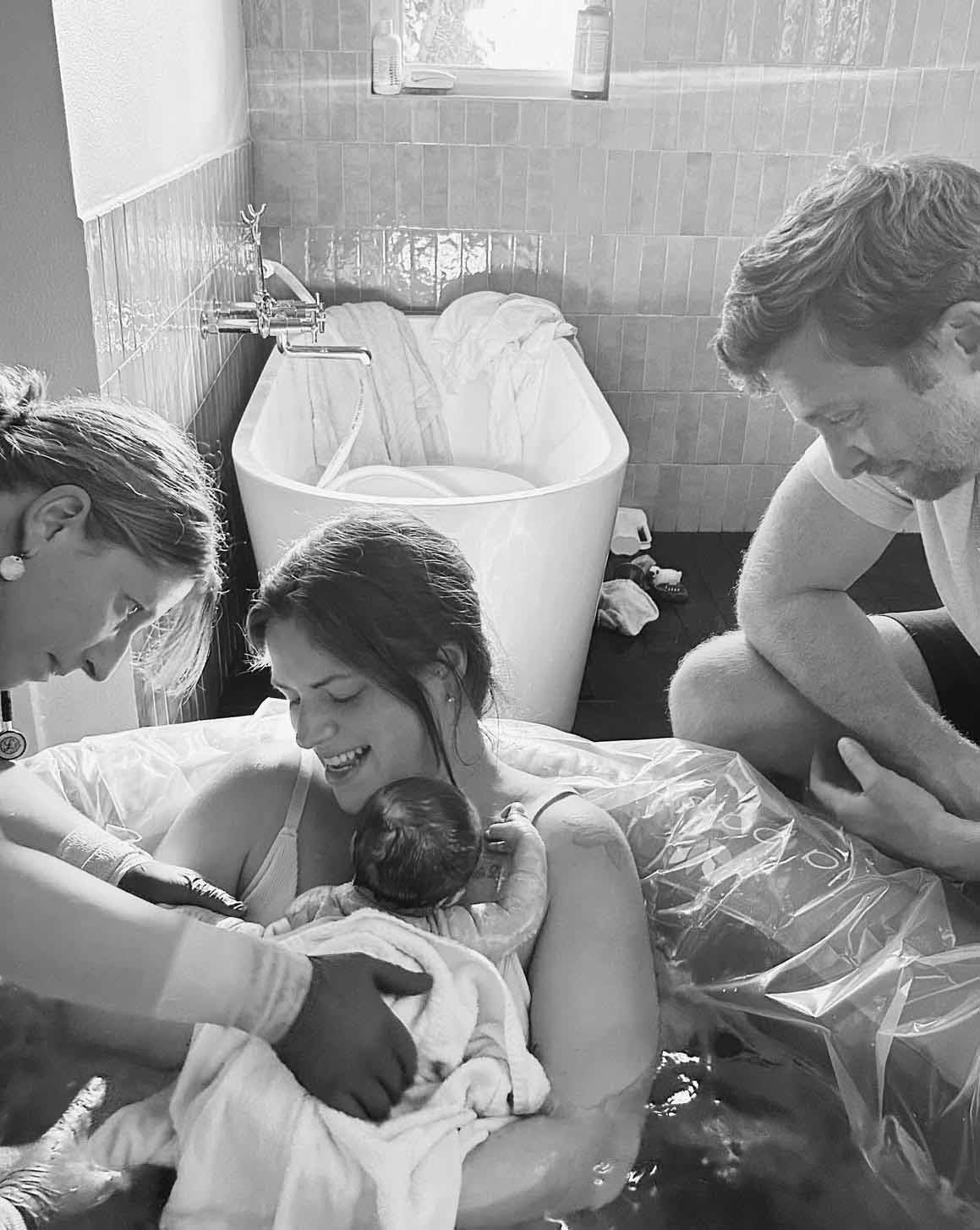 rachelles-birth-story-central-texas-midwifery-004.jpg