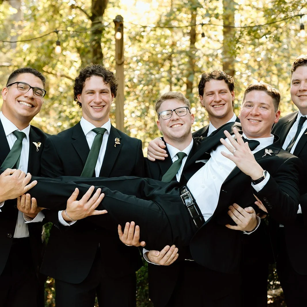 While all inclusive weddings are out specialty, giving our couples the fun stress-free day they dream of is our goal. 👍

Our large suites accommodate your entire wedding party, and we serve you lunch as well as a stocked bar.  You can hang with your