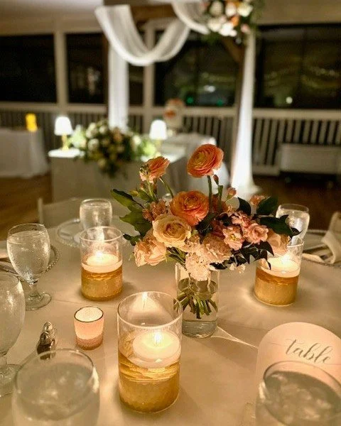 Your wedding plans have the option of a beautiful dinner in our climate controlled pavilion as well as our House. 🍽

With our All Inclusive weddings, you can do it your way.  We have so many options for your wedding, no two weddings, just like not t